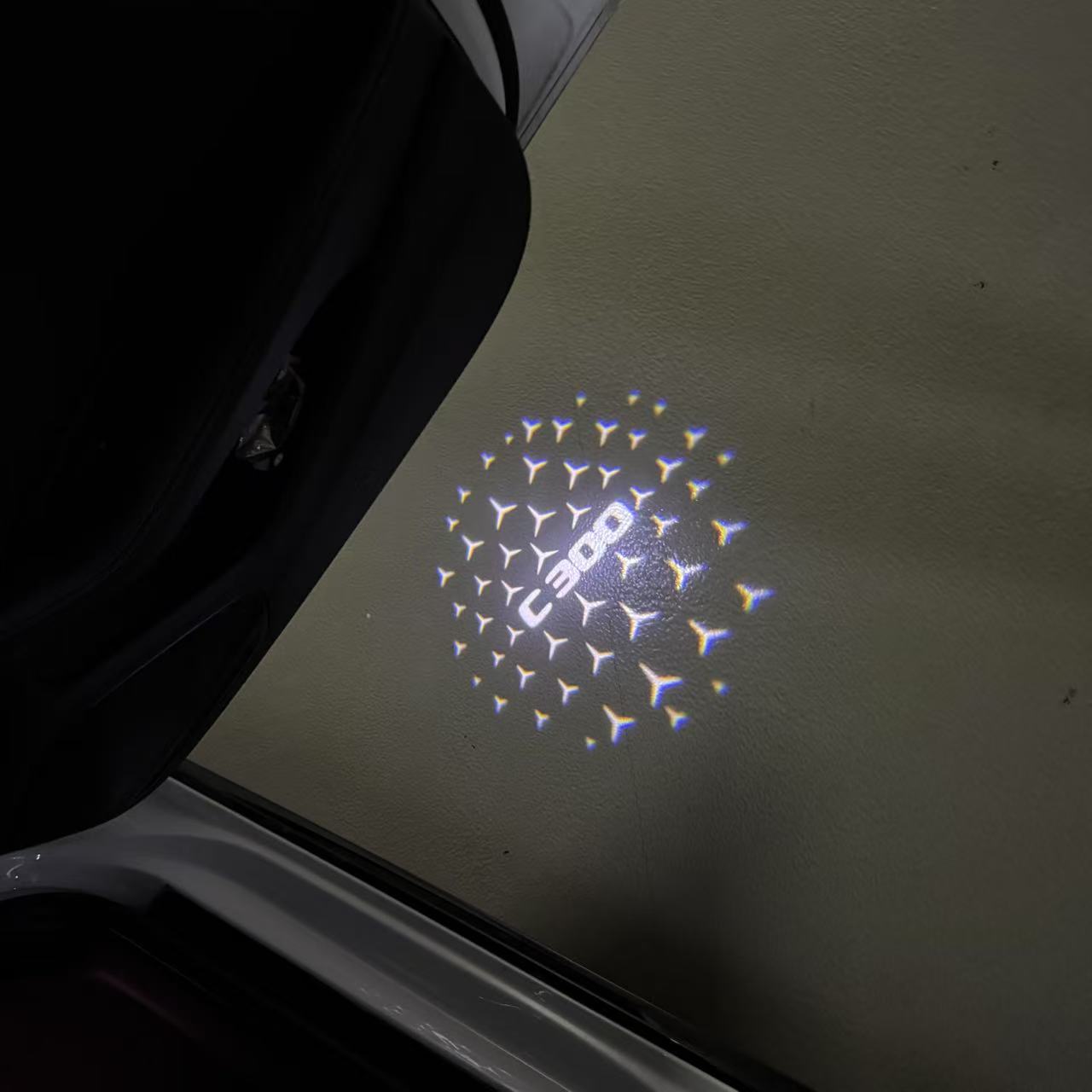 MERCEDES BENZ LOGO PROJECTOT LIGHTS Nr.03 (cantidad 1 = 1 juego/2 luces de puerta)