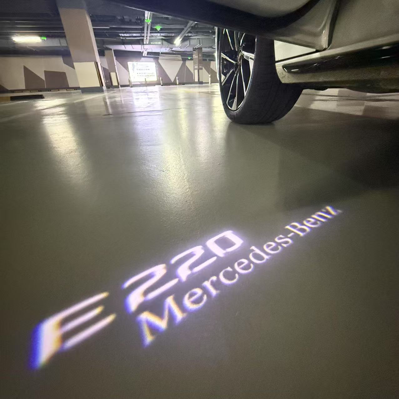 MERCEDES BENZ LOGO PROJECTOT LIGHTS Nr.03 (cantidad 1 = 1 juego/2 luces de puerta)