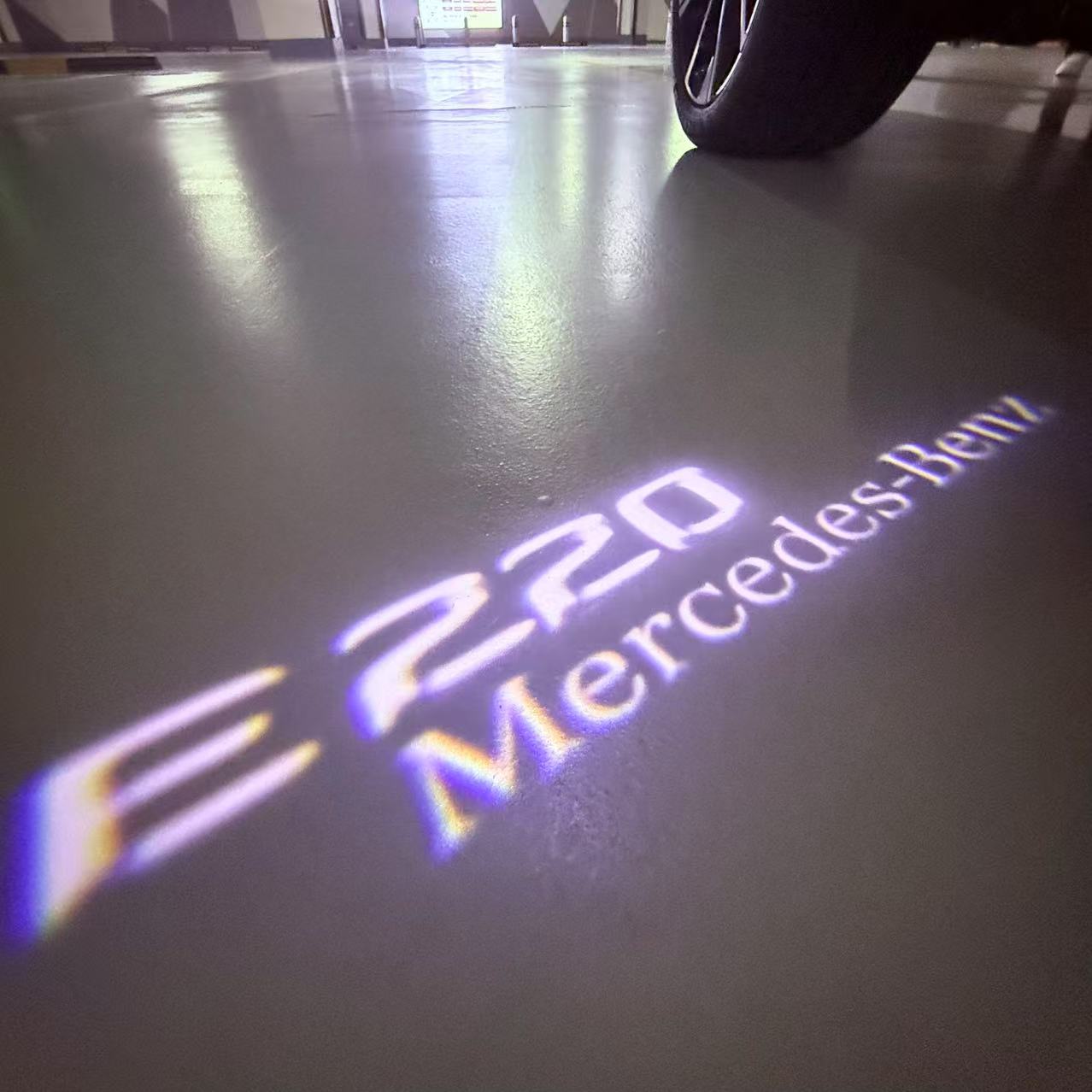 MERCEDES BENZ LOGO PROJECTOT LIGHTS Nr.03 (cantidad 1 = 1 juego/2 luces de puerta)