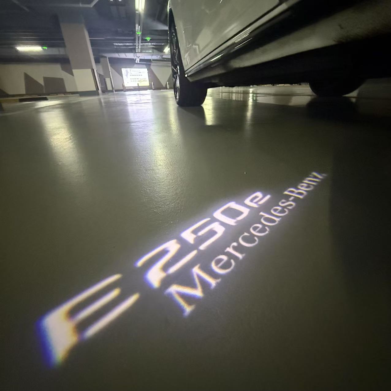 MERCEDES BENZ LOGO PROJECTOT LIGHTS Nr.03 (cantidad 1 = 1 juego/2 luces de puerta)