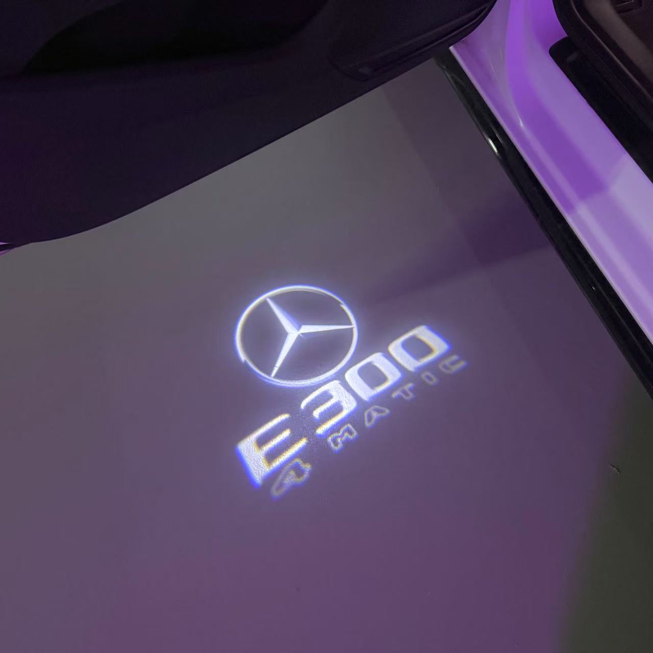 MERCEDES BENZ LOGO PROJECTOT LIGHTS Nr.03 (cantidad 1 = 1 juego/2 luces de puerta)