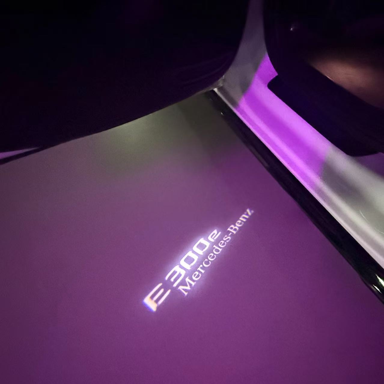 MERCEDES BENZ LOGO PROJECTOT LIGHTS Nr.03 (cantidad 1 = 1 juego/2 luces de puerta)