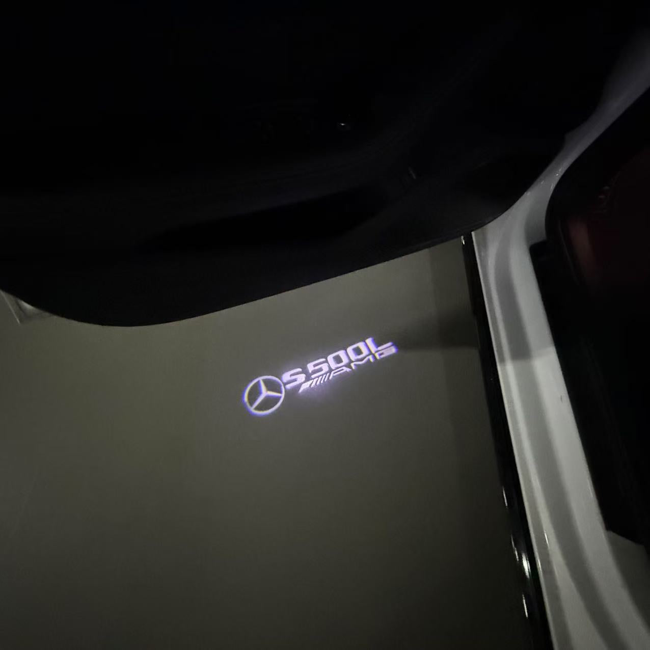 MERCEDES BENZ LOGO PROJECTOT LIGHTS Nr.03 (cantidad 1 = 1 juego/2 luces de puerta)