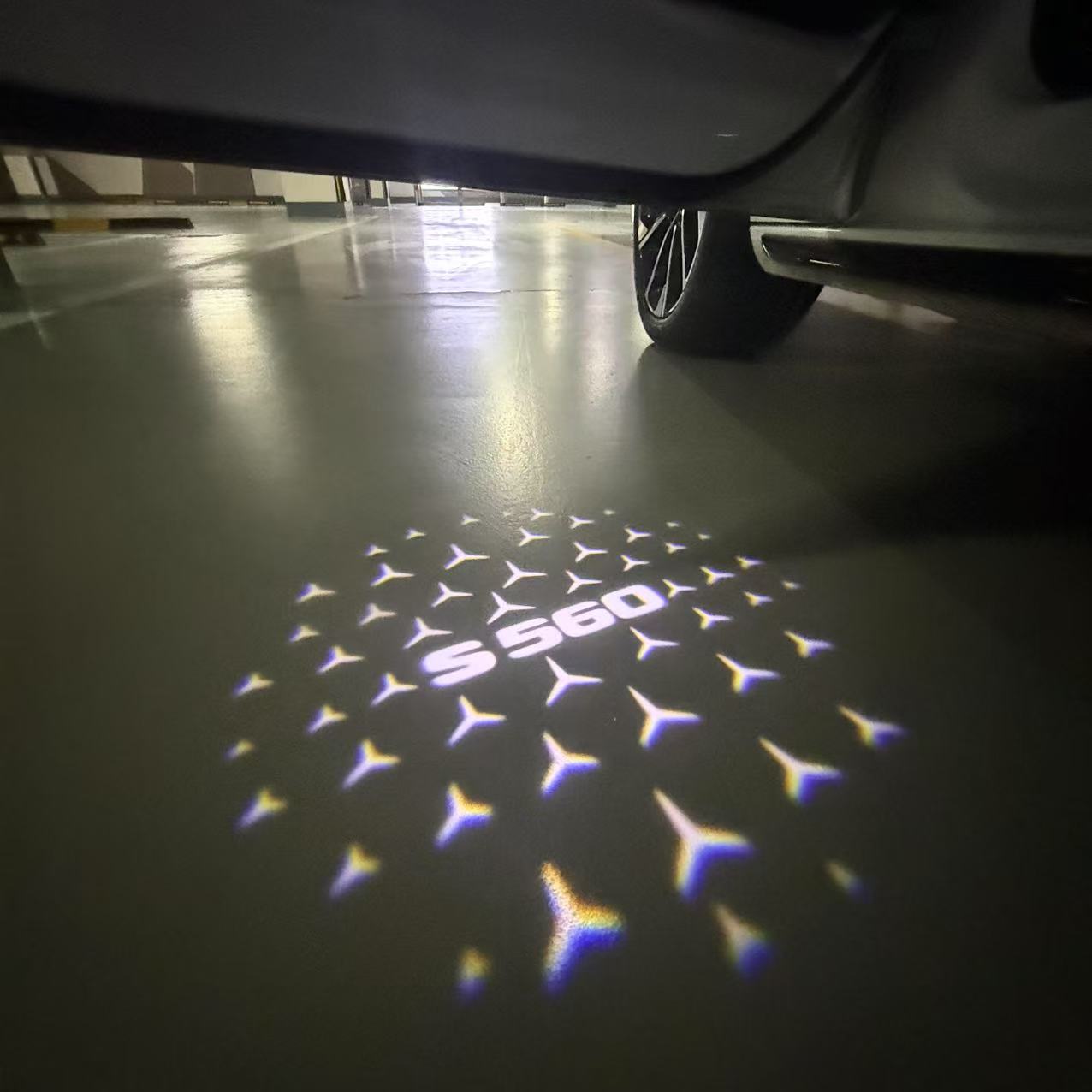 Feu de signalisation Mercedes - Benz No 03 (qty 1 = 1 ensemble / 2 feux de porte)