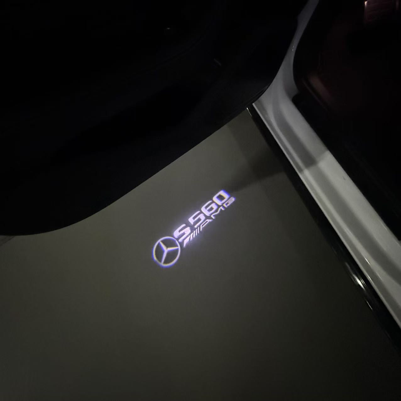 MERCEDES BENZ LOGO PROJECTOT LIGHTS Nr.03 (cantidad 1 = 1 juego/2 luces de puerta)
