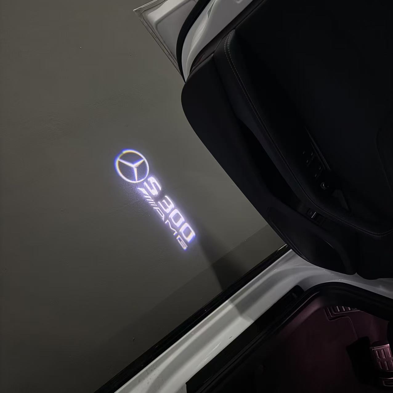MERCEDES BENZ LOGO PROJECTOT LIGHTS Nr.03 (cantidad 1 = 1 juego/2 luces de puerta)