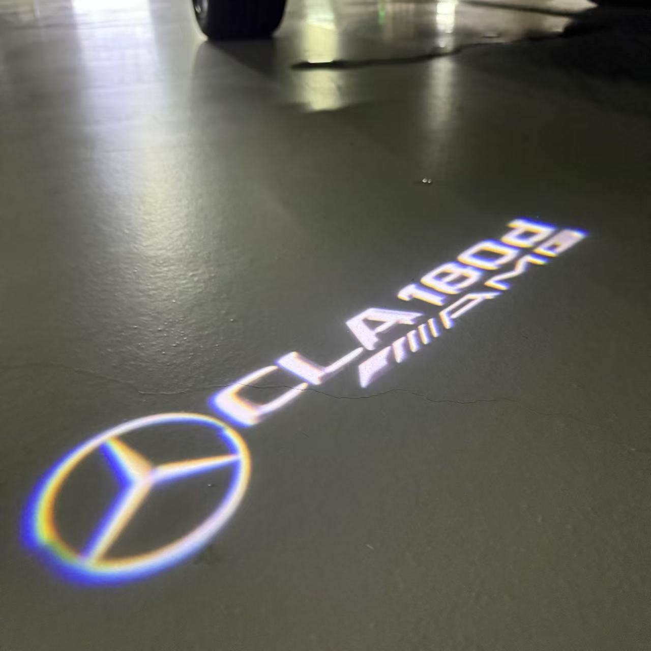 Feu de signalisation Mercedes - Benz No 03 (qty 1 = 1 ensemble / 2 feux de porte)