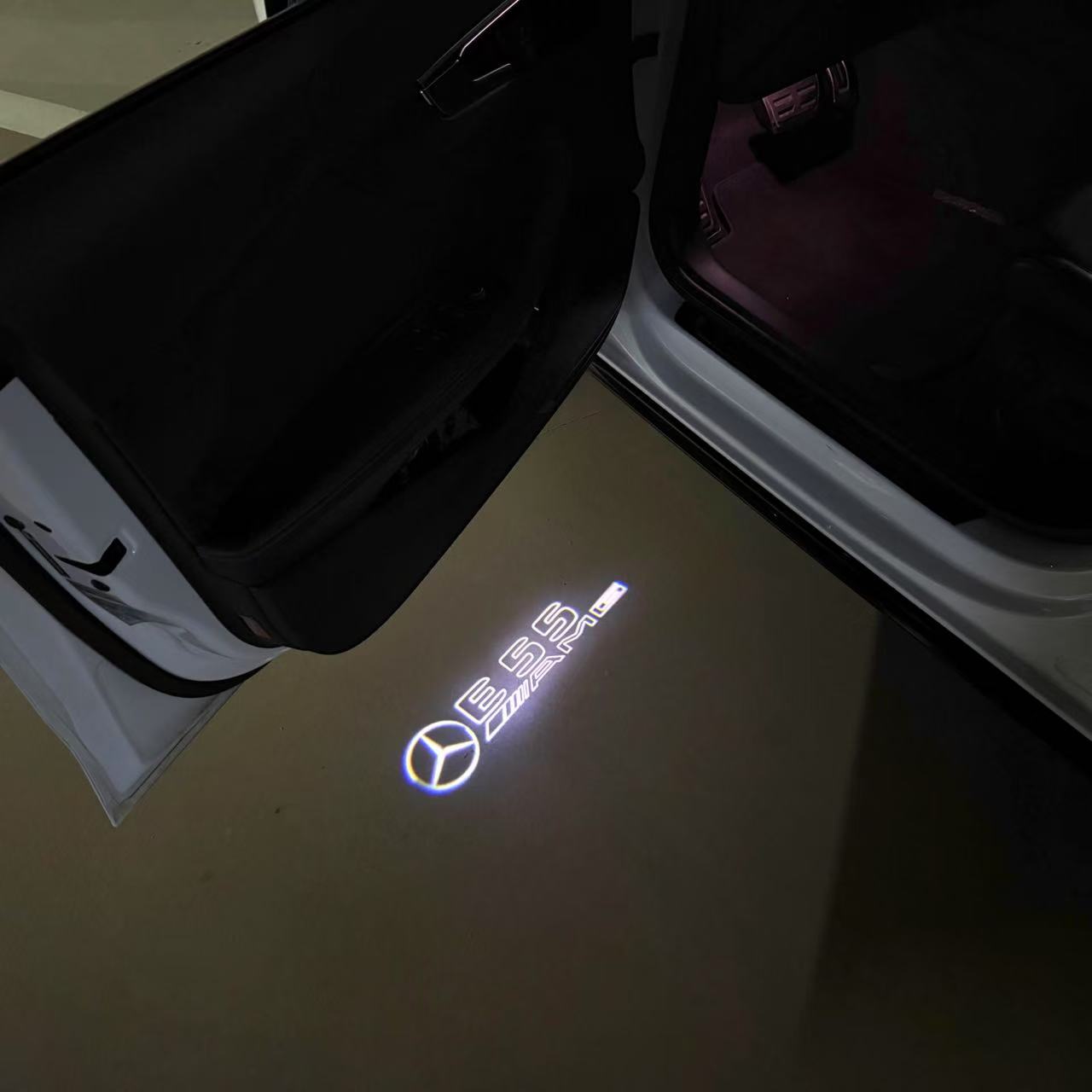 MERCEDES BENZ LOGO PROJECTOT LIGHTS Nr.03 (cantidad 1 = 1 juego/2 luces de puerta)