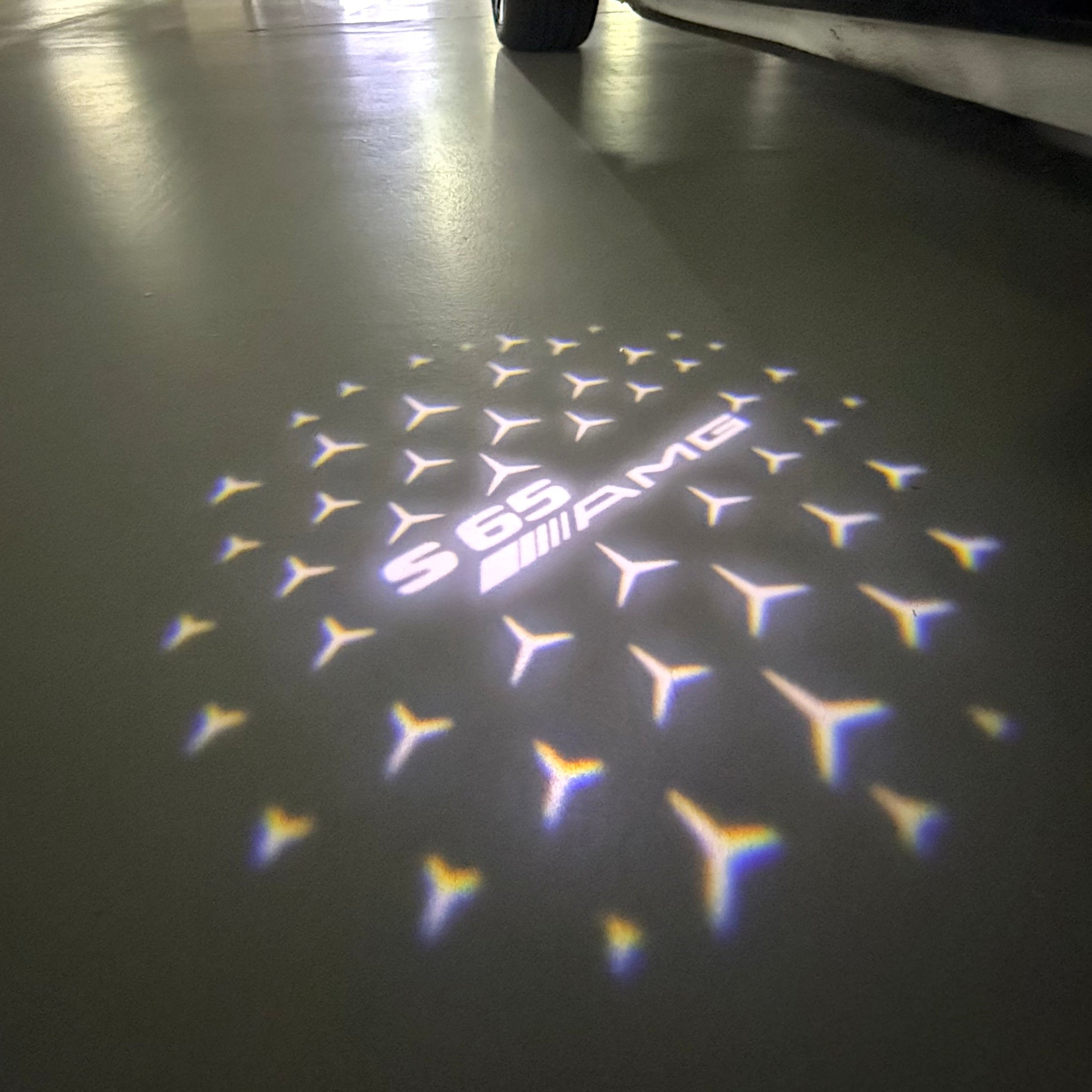 Feu de signalisation Mercedes - Benz No 03 (qty 1 = 1 ensemble / 2 feux de porte)