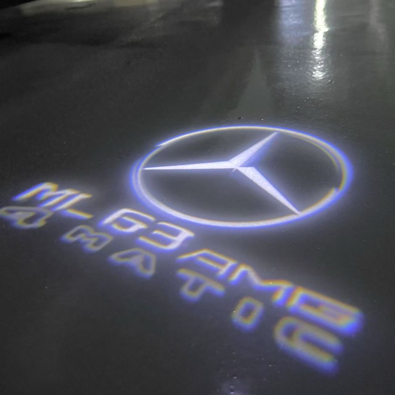 Feu de signalisation Mercedes - Benz No 03 (qty 1 = 1 ensemble / 2 feux de porte)