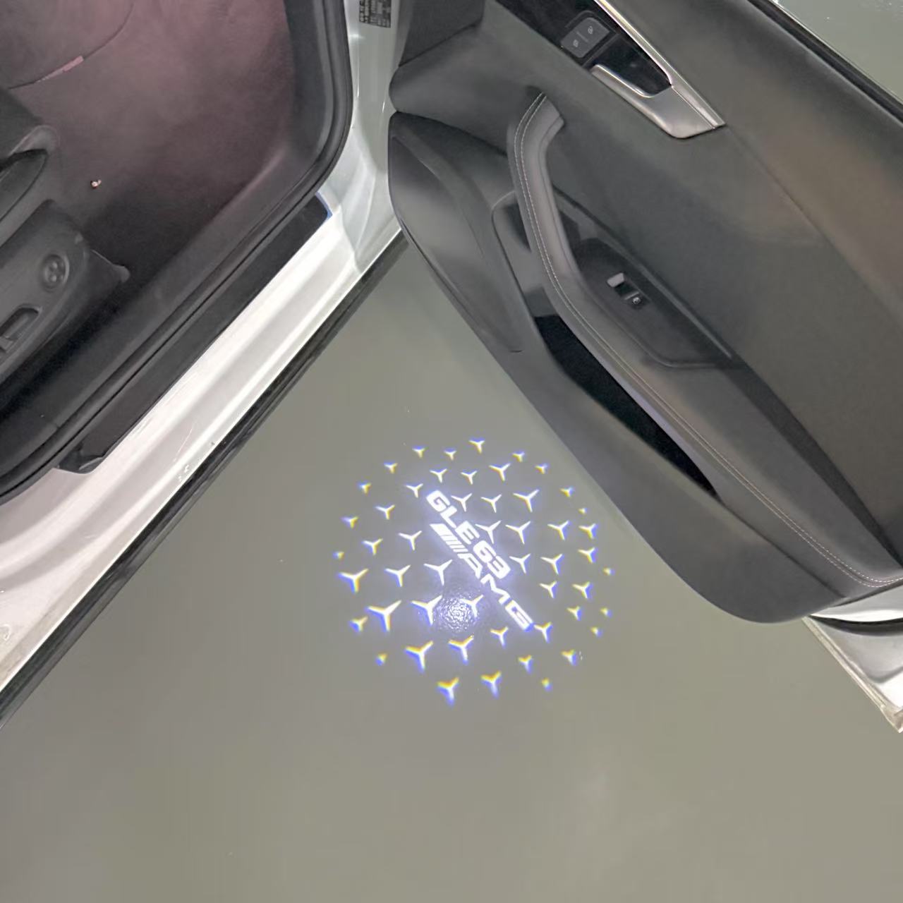 MERCEDES BENZ LOGO PROJECTOT LIGHTS Nr.03 (cantidad 1 = 1 juego/2 luces de puerta)