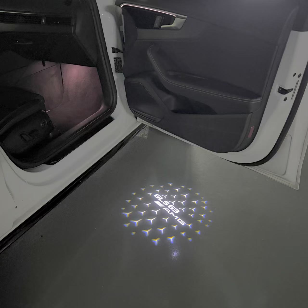 Feu de signalisation Mercedes - Benz No 03 (qty 1 = 1 ensemble / 2 feux de porte)