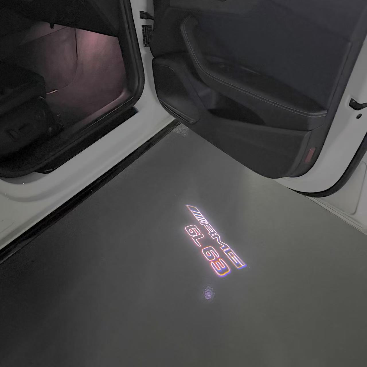 Feu de signalisation Mercedes - Benz No 03 (qty 1 = 1 ensemble / 2 feux de porte)