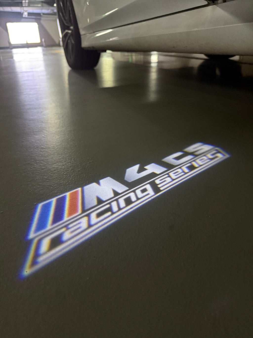 BMW M3 LOGO PROJECTOT LIGHTS Nr.24 (Menge 1 = 1 Sets/2 Türleuchten)