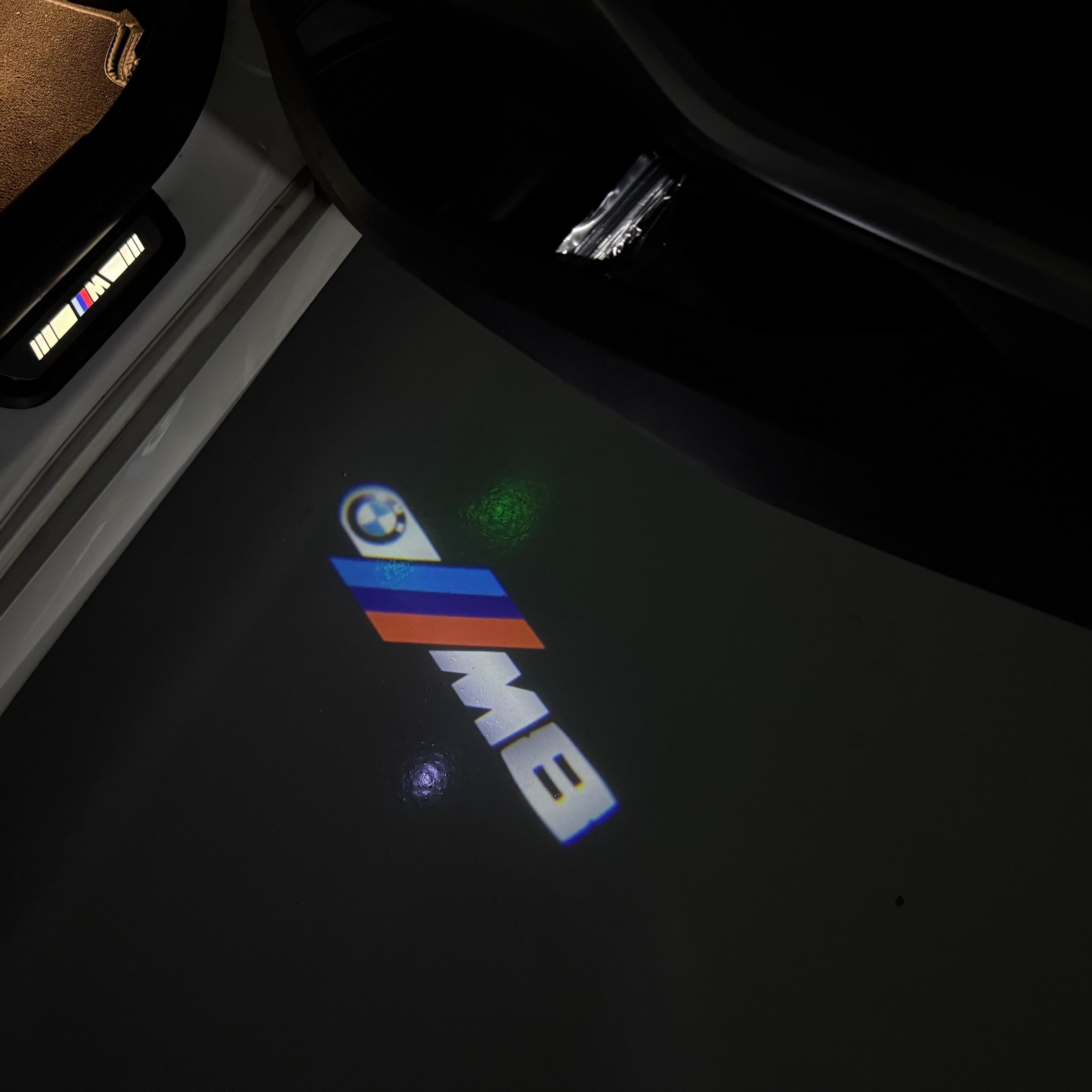 BMW M3 LOGO PROJECTOT LIGHTS Nr.24 (quantità 1 = 1 set/2 luci porta)