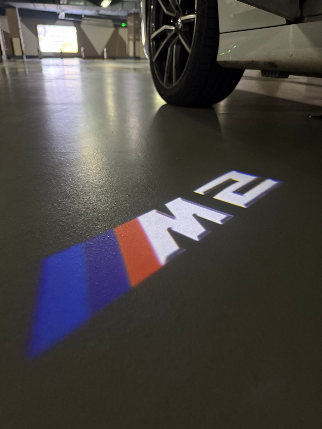 BMW M3 LOGO PROJECTOT LIGHTS Nr.24 (Menge 1 = 1 Sets/2 Türleuchten)