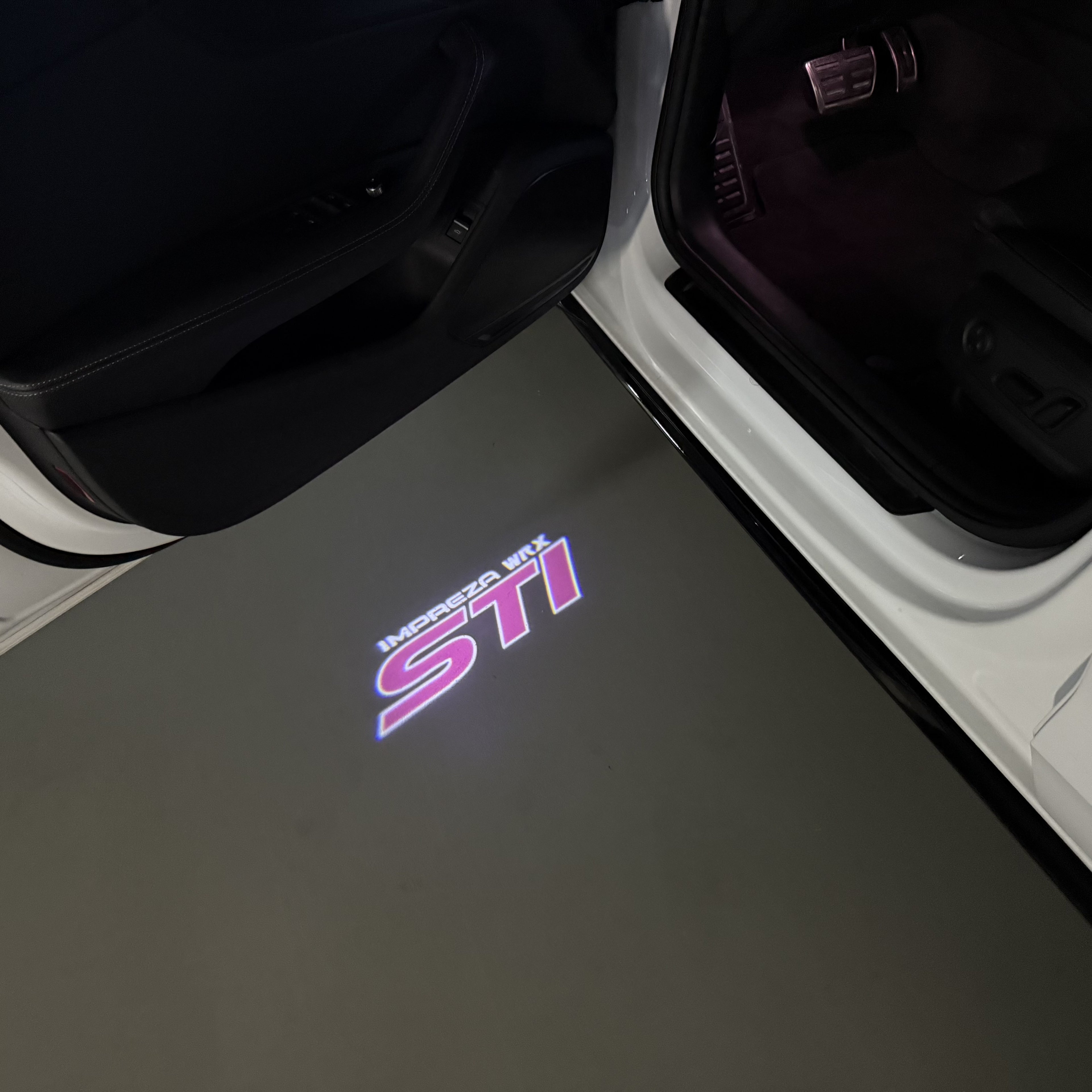 BRZ LOGO PROJECROTR LIGHTS Nr.03 (quantité 1 = 1 ensemble/2 feux de porte)