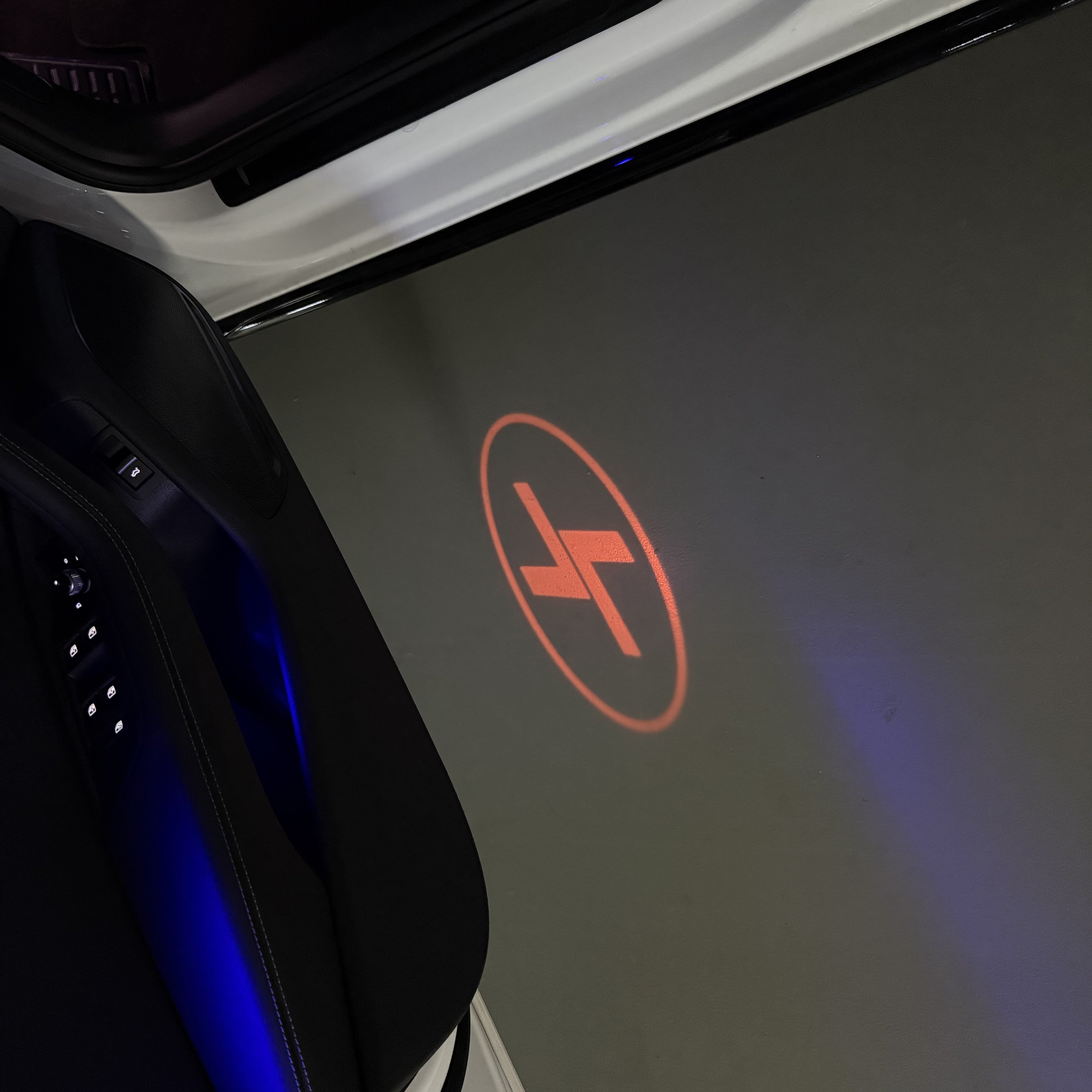 BRZ LOGO PROJECROTR LIGHTS Nr.03 (quantité 1 = 1 ensemble/2 feux de porte)