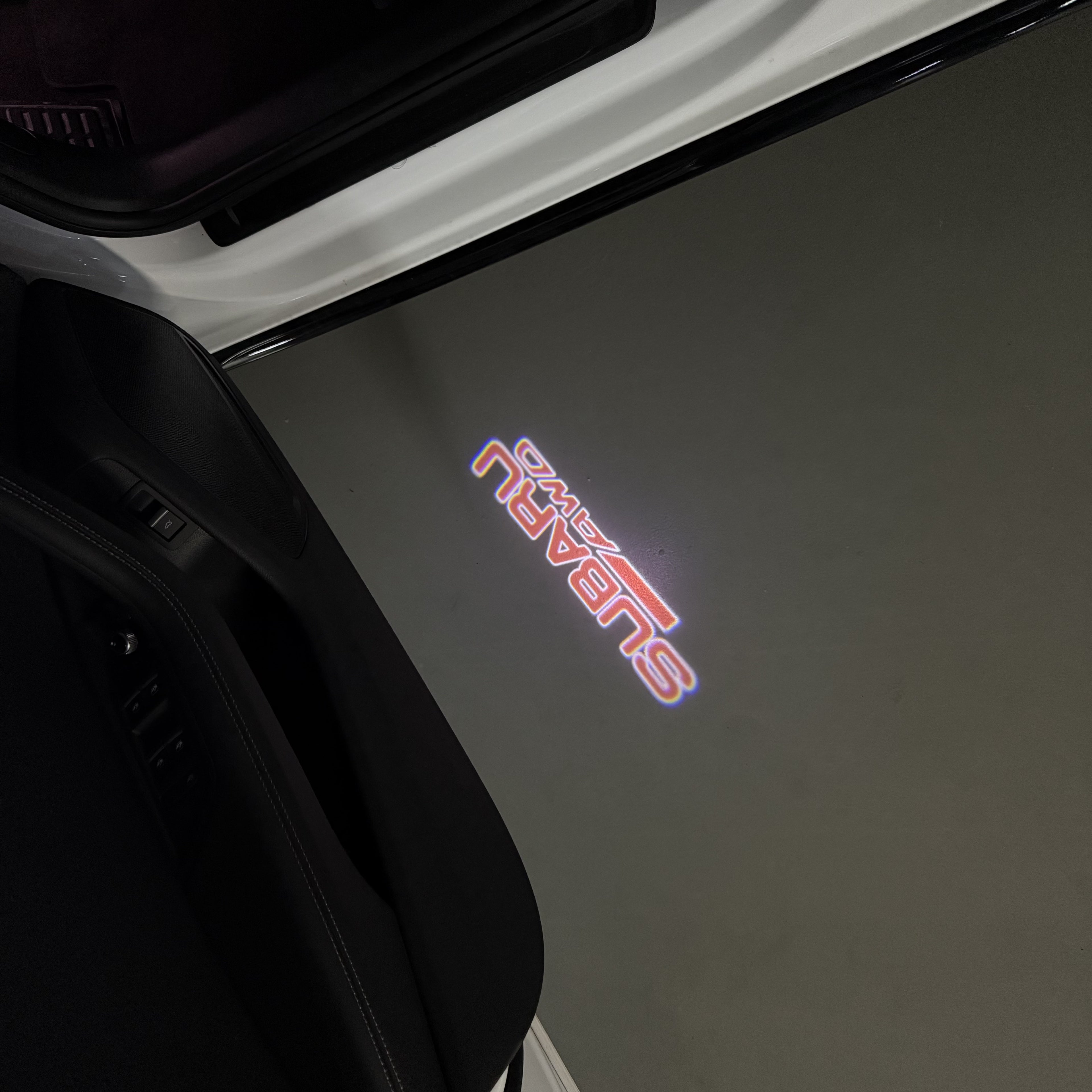 BRZ LOGO PROJECROTR LIGHTS Nr.03 (cantidad 1 = 1 juego/2 luces de puerta)