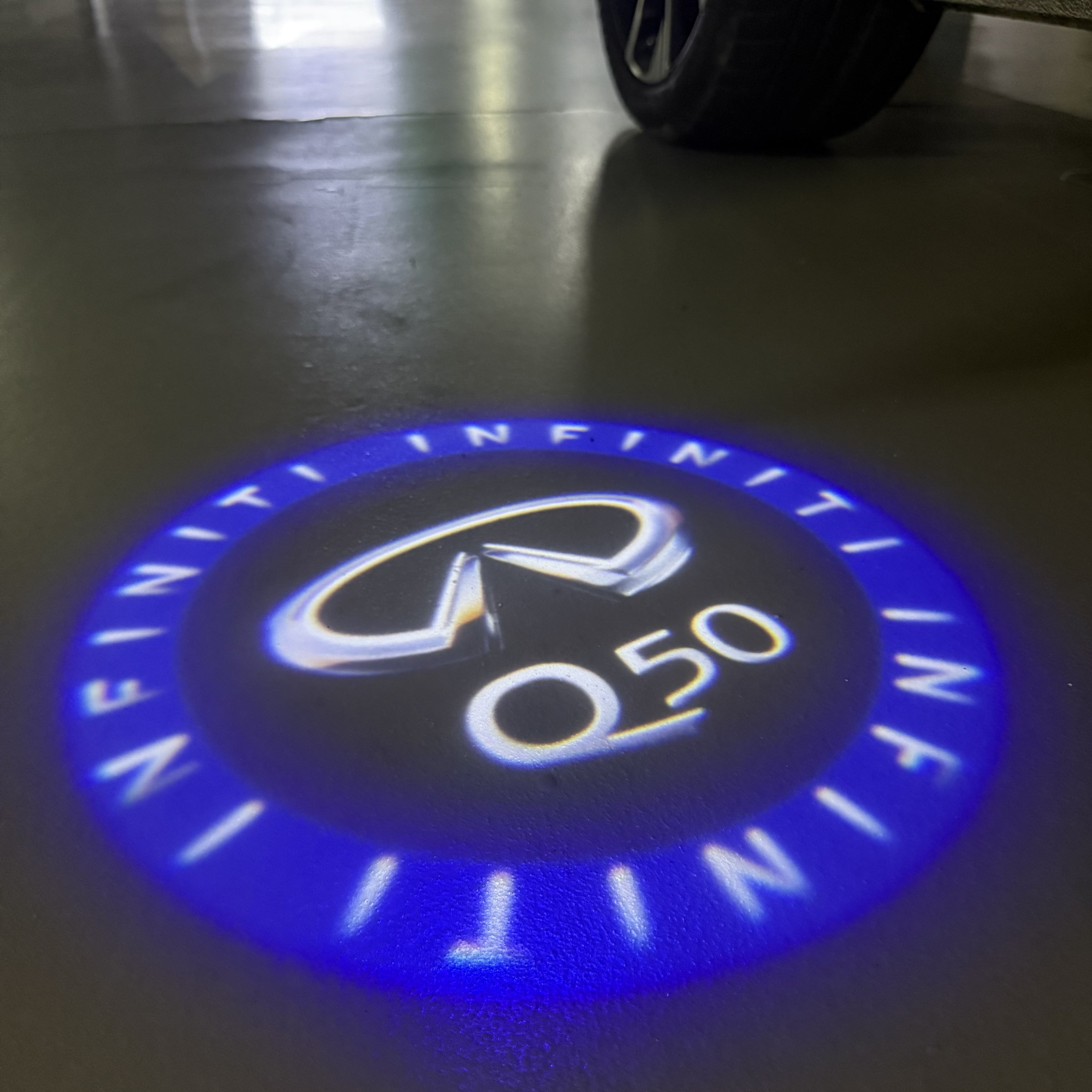 INFINITI  Q50 LOGO PROJECROTR LIGHTS  (quantity 1 = 1 sets/2 door lights)Nr.74A39