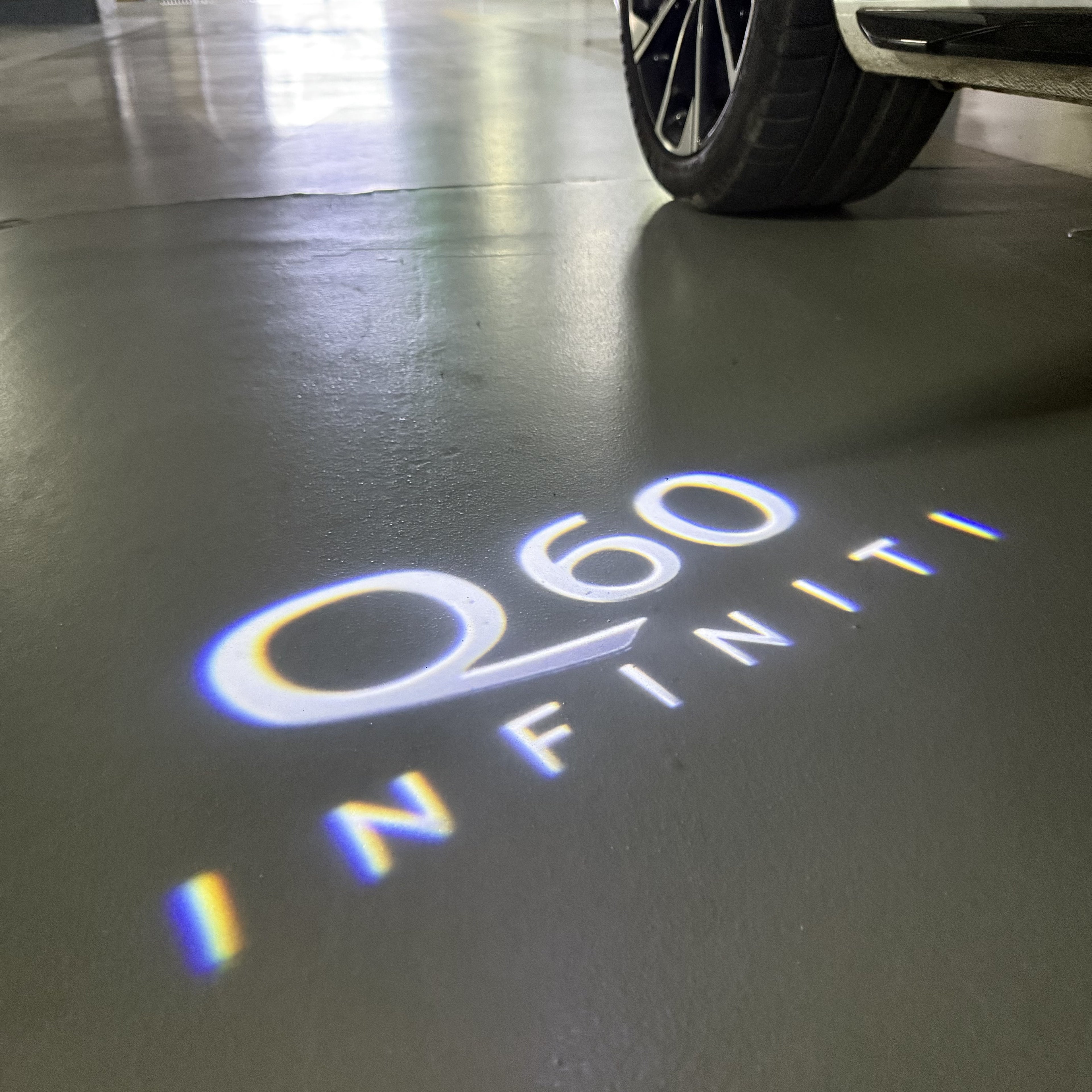 INFINITI  Q60 LOGO PROJECROTR LIGHTS  (quantity 1 = 1 sets/2 door lights)Nr.74A33