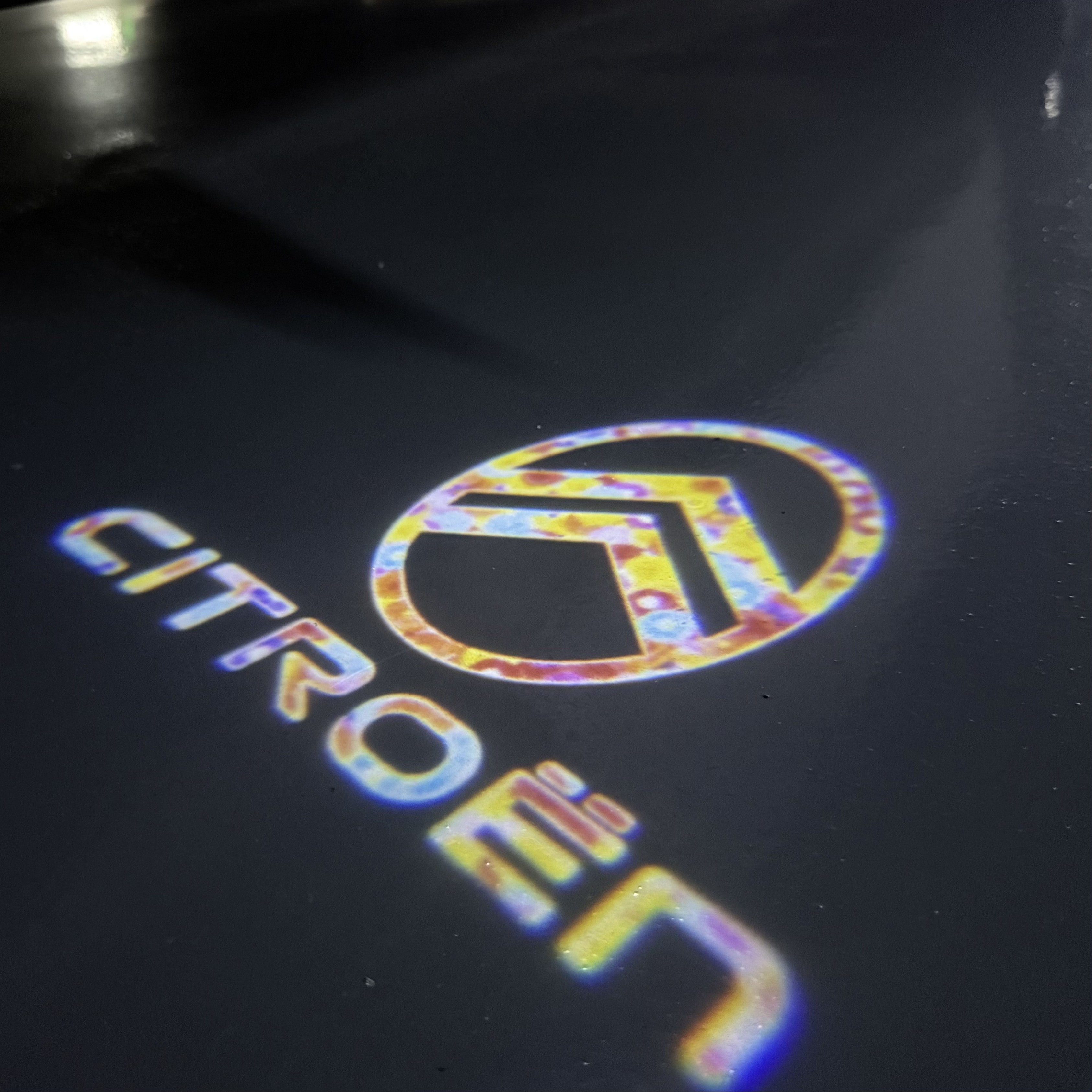 BMW M3 LOGO PROJECTOT LIGHTS Nr.24 (Menge 1 = 1 Sets/2 Türleuchten)