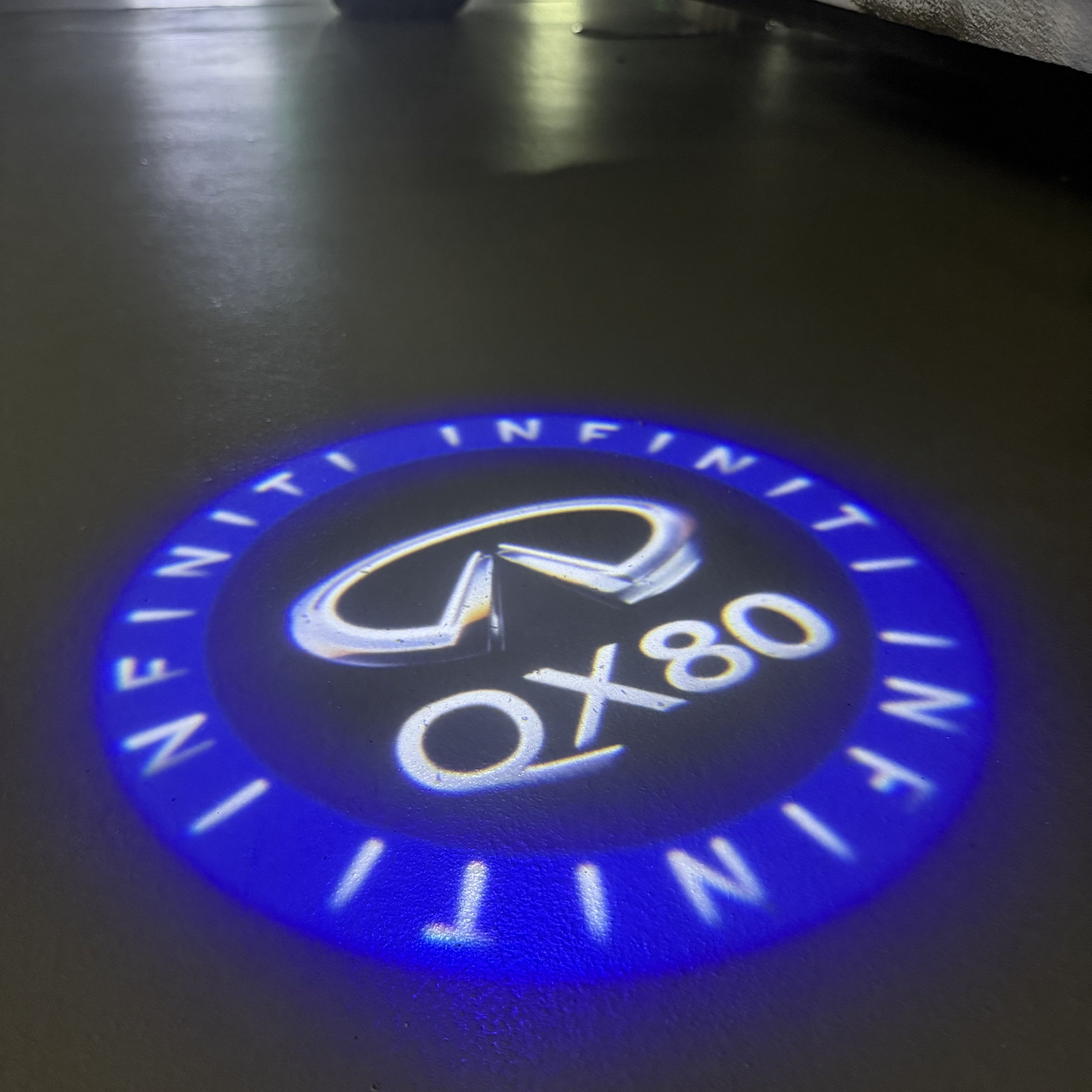 INFINITI  QX80 LOGO PROJECROTR LIGHTS  (quantity 1 = 1 sets/2 door lights)Nr.74A5