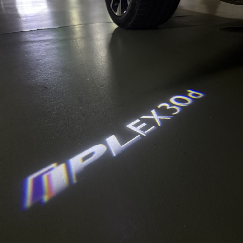 INFINTI QX56 LOGO PROJECROTR LIGHTS Nr.74 (cantidad 1 = 1 juego/2 luces de puerta)