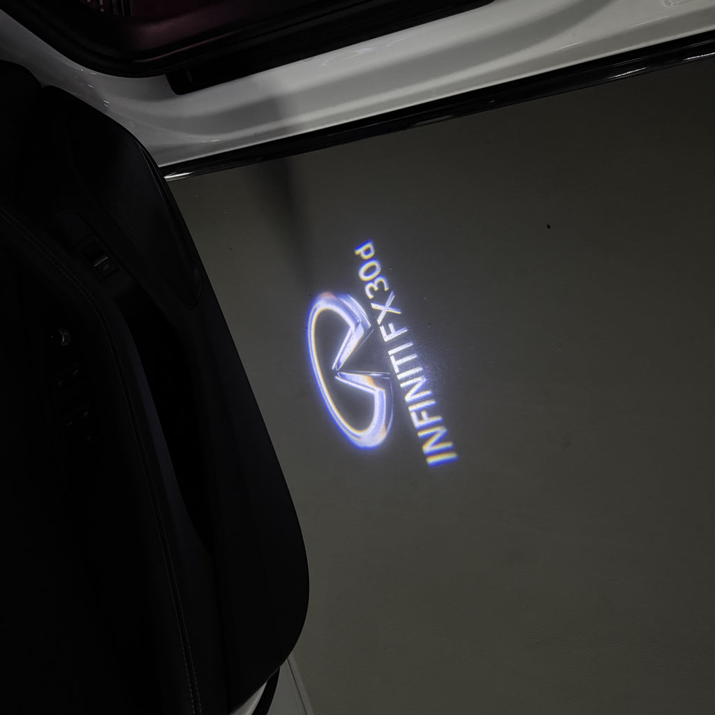 INFINTI QX56 LOGO PROJECROTR LIGHTS Nr.74 (Menge 1 = 1 Sets/2 Türleuchten)