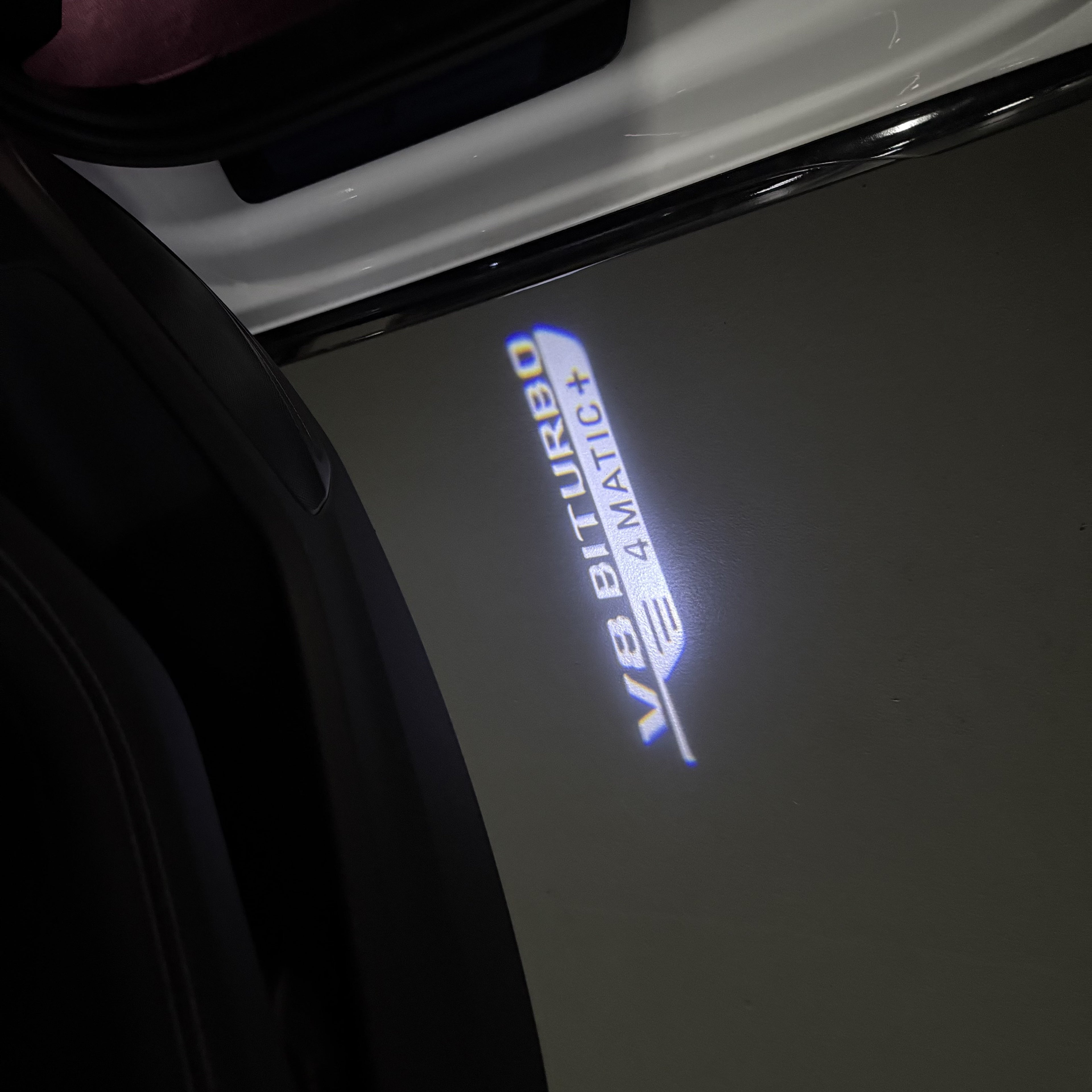 Feu de signalisation Mercedes - Benz No 03 (qty 1 = 1 ensemble / 2 feux de porte)