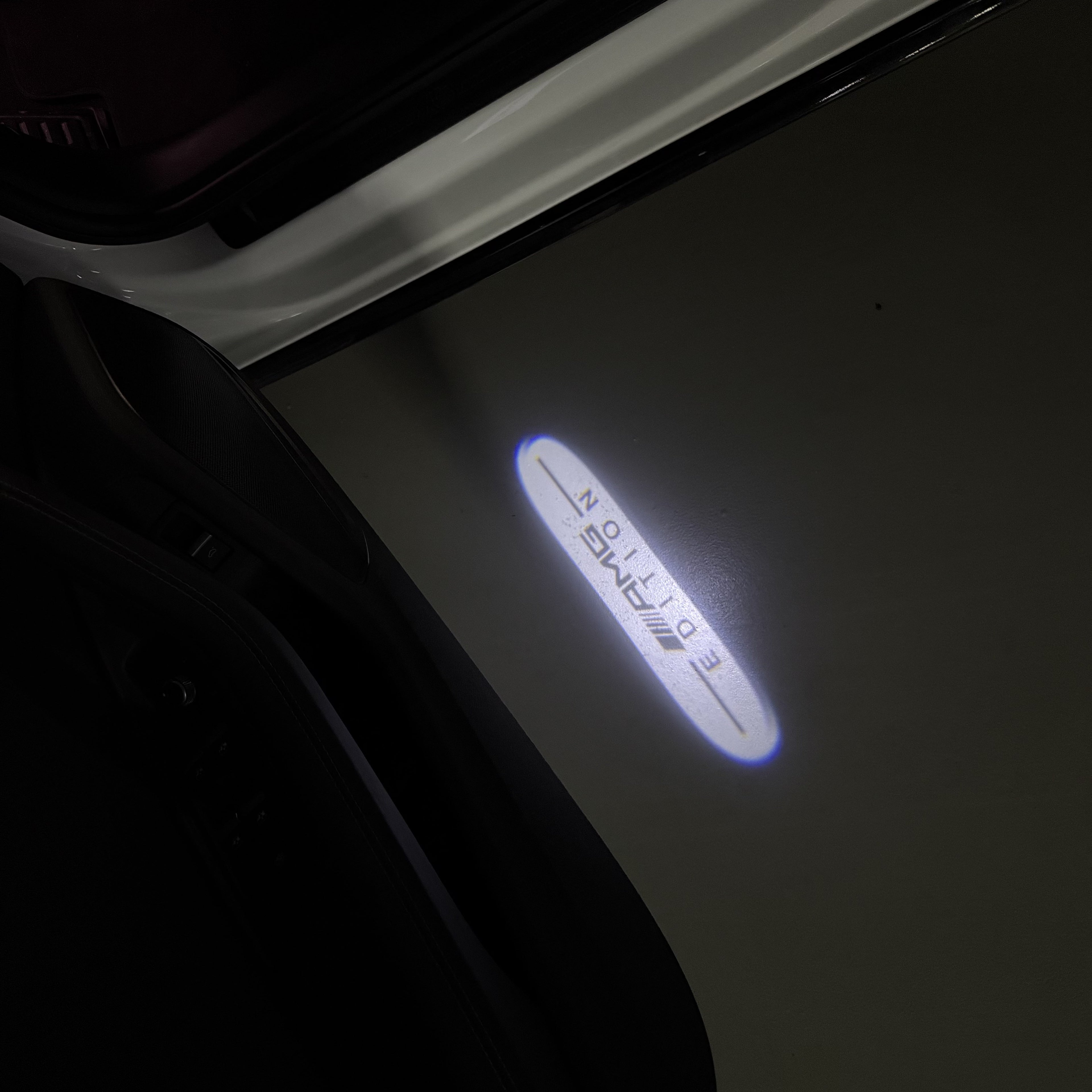 MERCEDES BENZ LOGO PROJECTOT LIGHTS Nr.03 (cantidad 1 = 1 juego/2 luces de puerta)