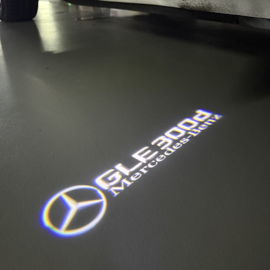 Feu de signalisation Mercedes - Benz No 03 (qty 1 = 1 ensemble / 2 feux de porte)