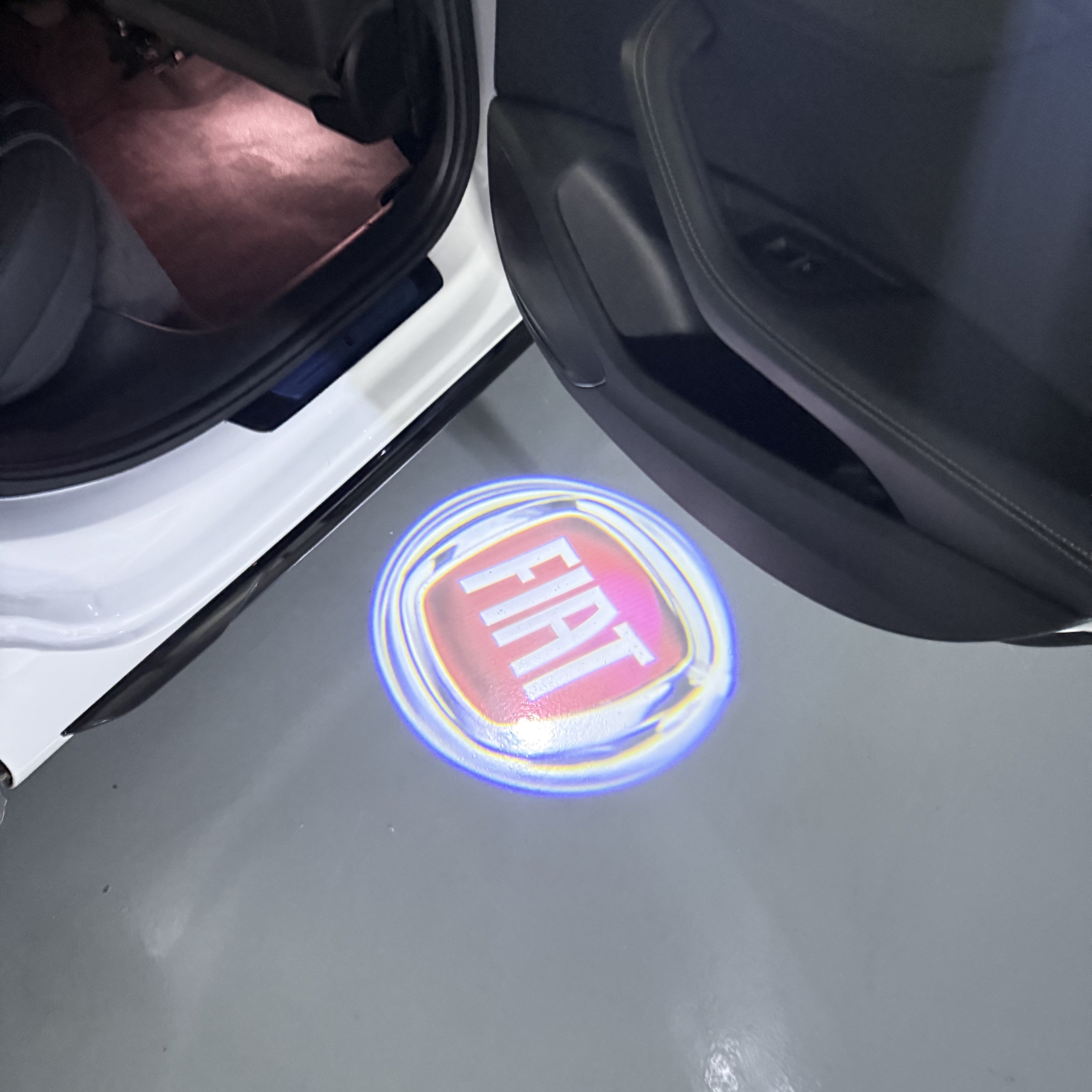 Alfa Romeo LOGO PROJECTOT LIGHTS Nr.04 (quantité 1 = 2 Logo Film / 2 feux de porte)