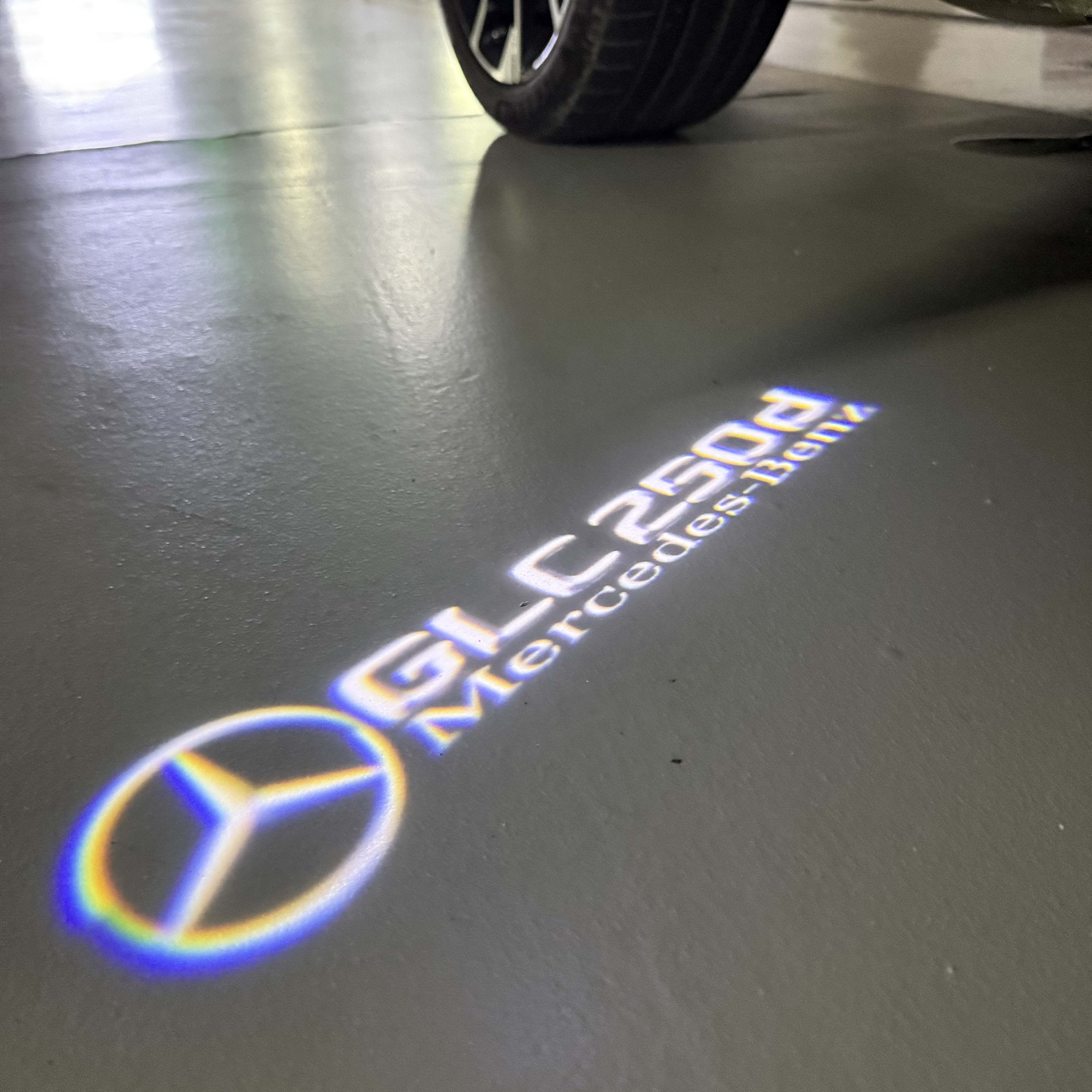 Feu de signalisation Mercedes - Benz No 03 (qty 1 = 1 ensemble / 2 feux de porte)