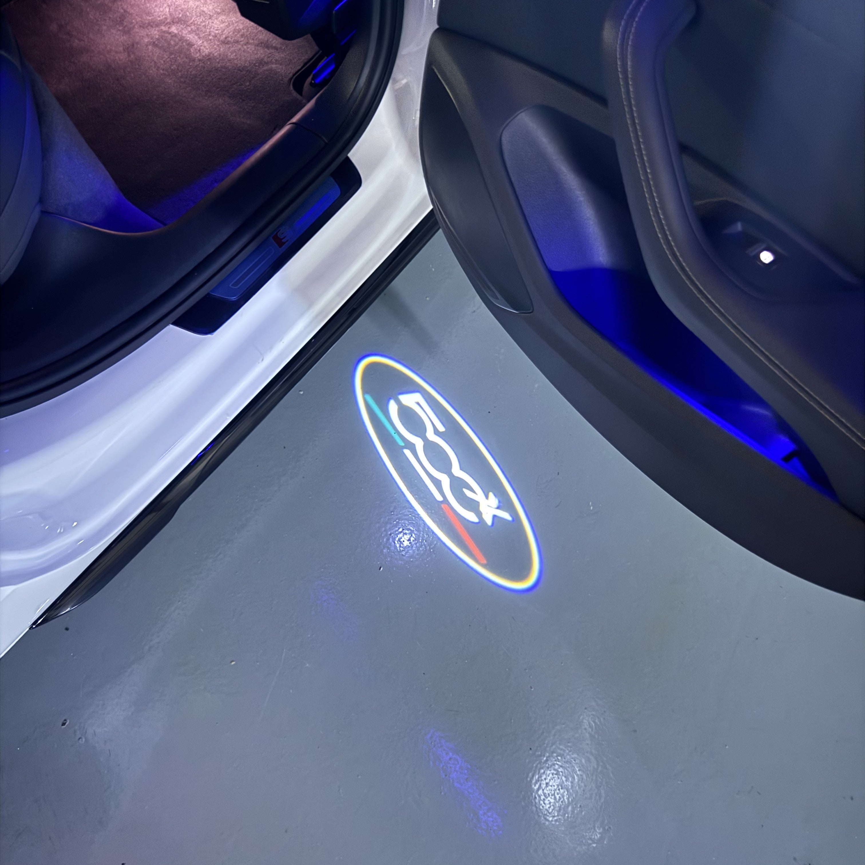 Alfa Romeo LOGO PROJECTOT LIGHTS Nr.04 (quantité 1 = 2 Logo Film / 2 feux de porte)