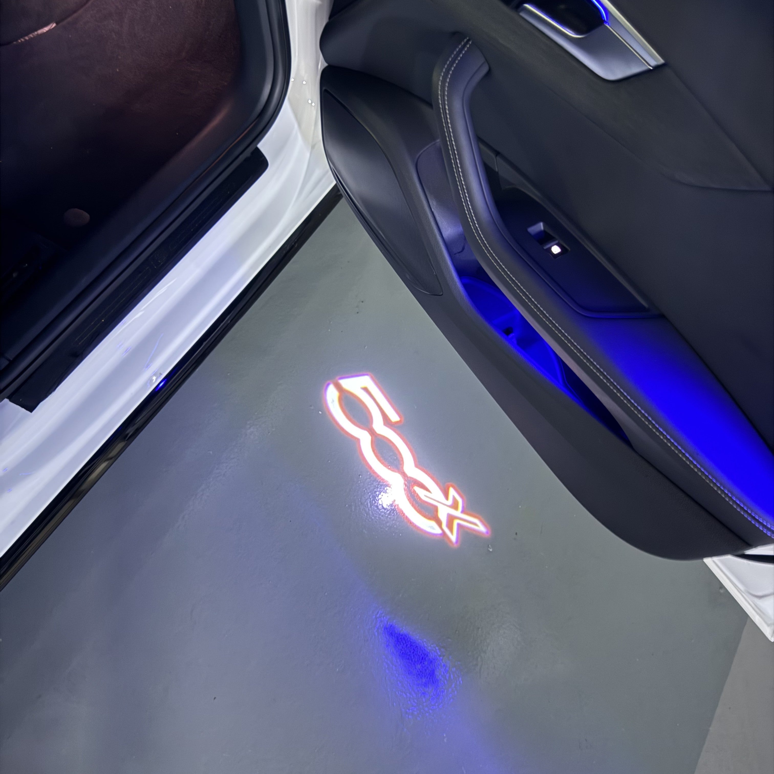 Alfa Romeo LOGO PROJECTOT LIGHTS Nr.04 (quantité 1 = 2 Logo Film / 2 feux de porte)