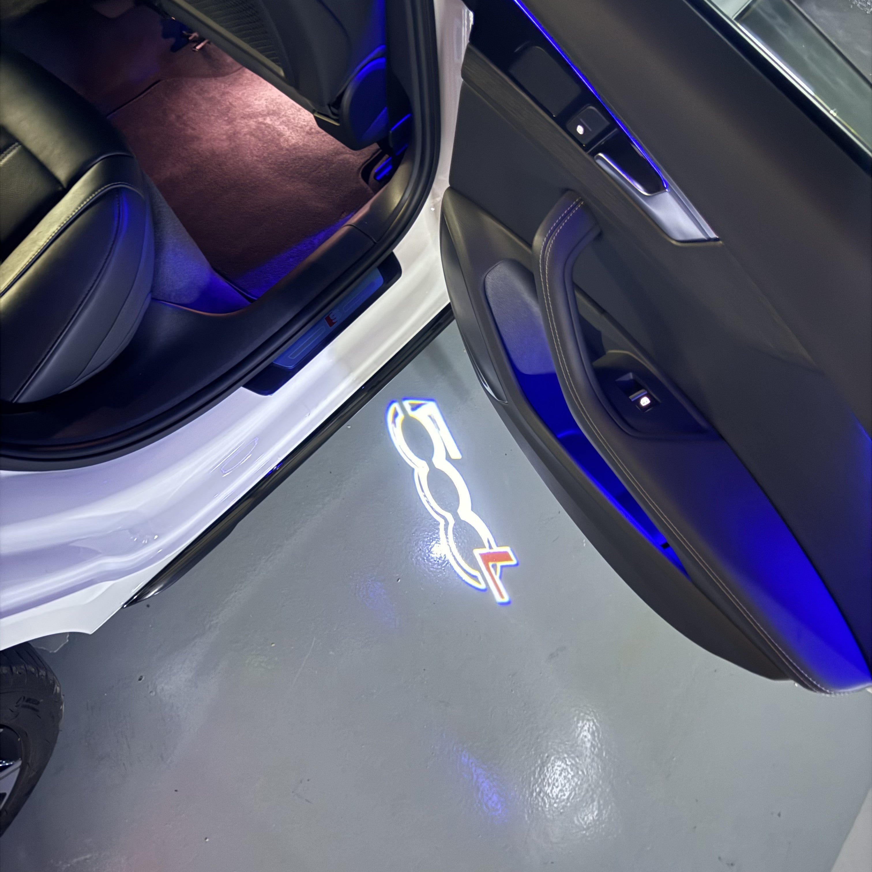 Alfa Romeo LOGO PROJECTOT LIGHTS Nr.04 (quantité 1 = 2 Logo Film / 2 feux de porte)