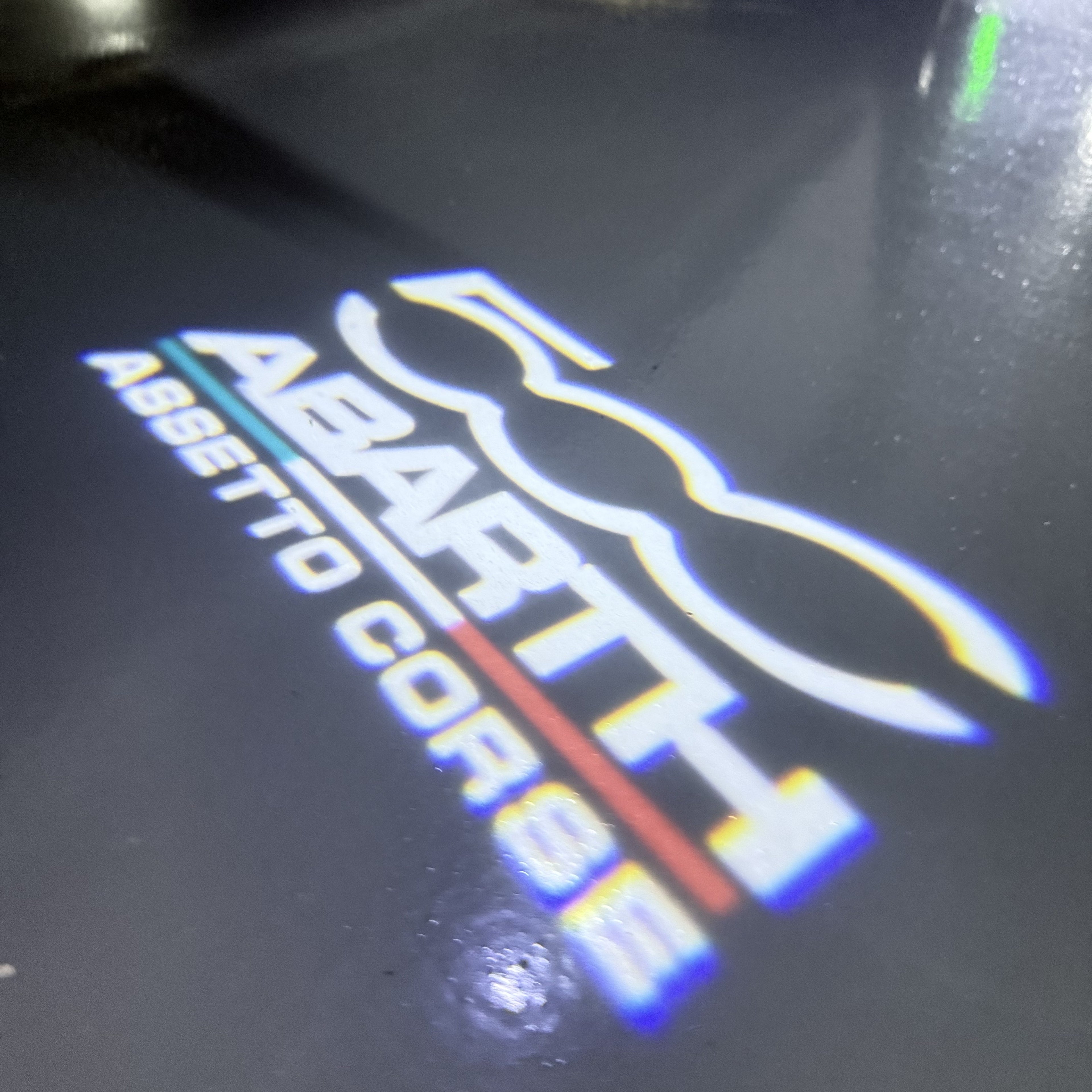 Alfa Romeo LOGO PROJECTOT LIGHTS Nr.04 (quantité 1 = 2 Logo Film / 2 feux de porte)