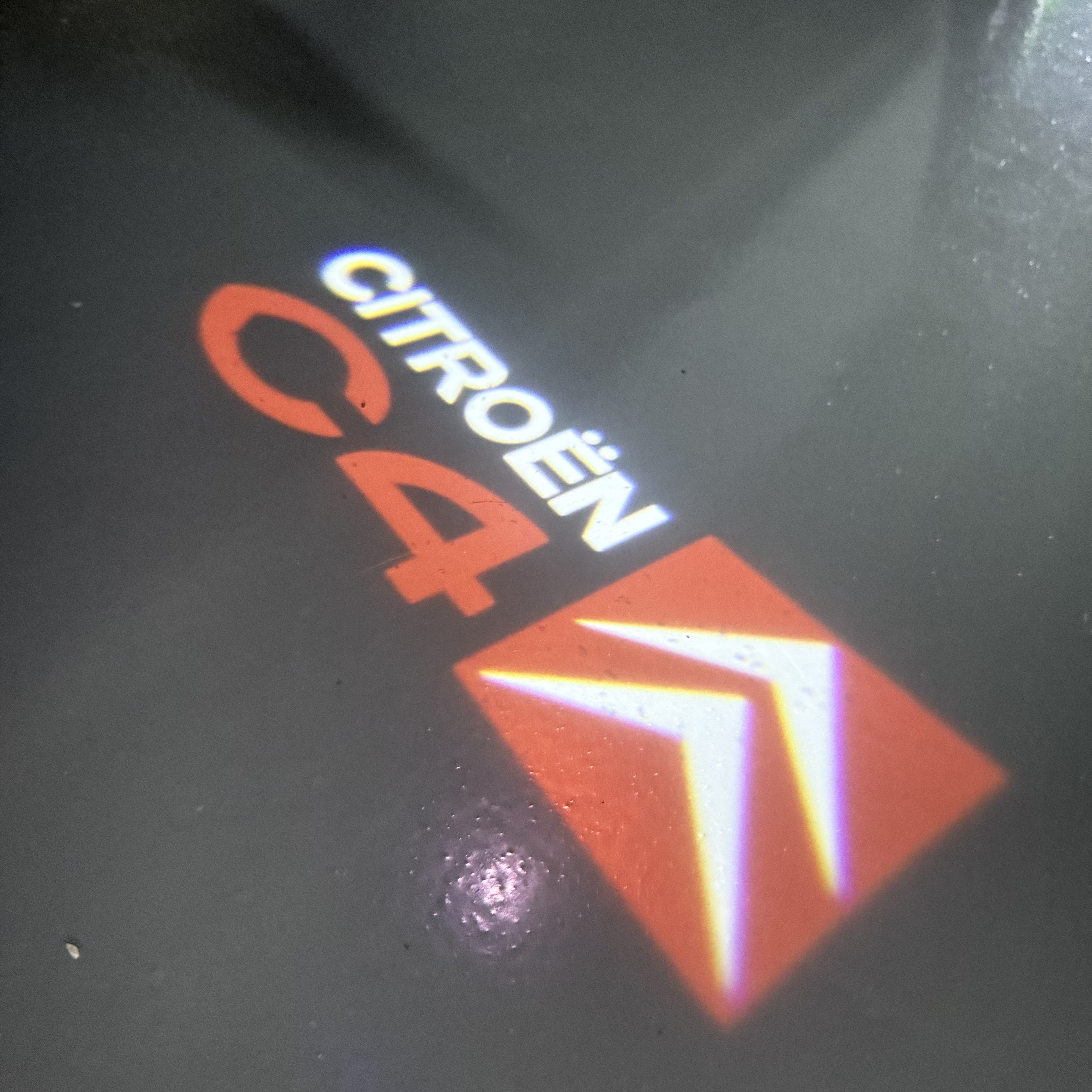 BMW M3 LOGO PROJECTOT LIGHTS Nr.24 (Menge 1 = 1 Sets/2 Türleuchten)