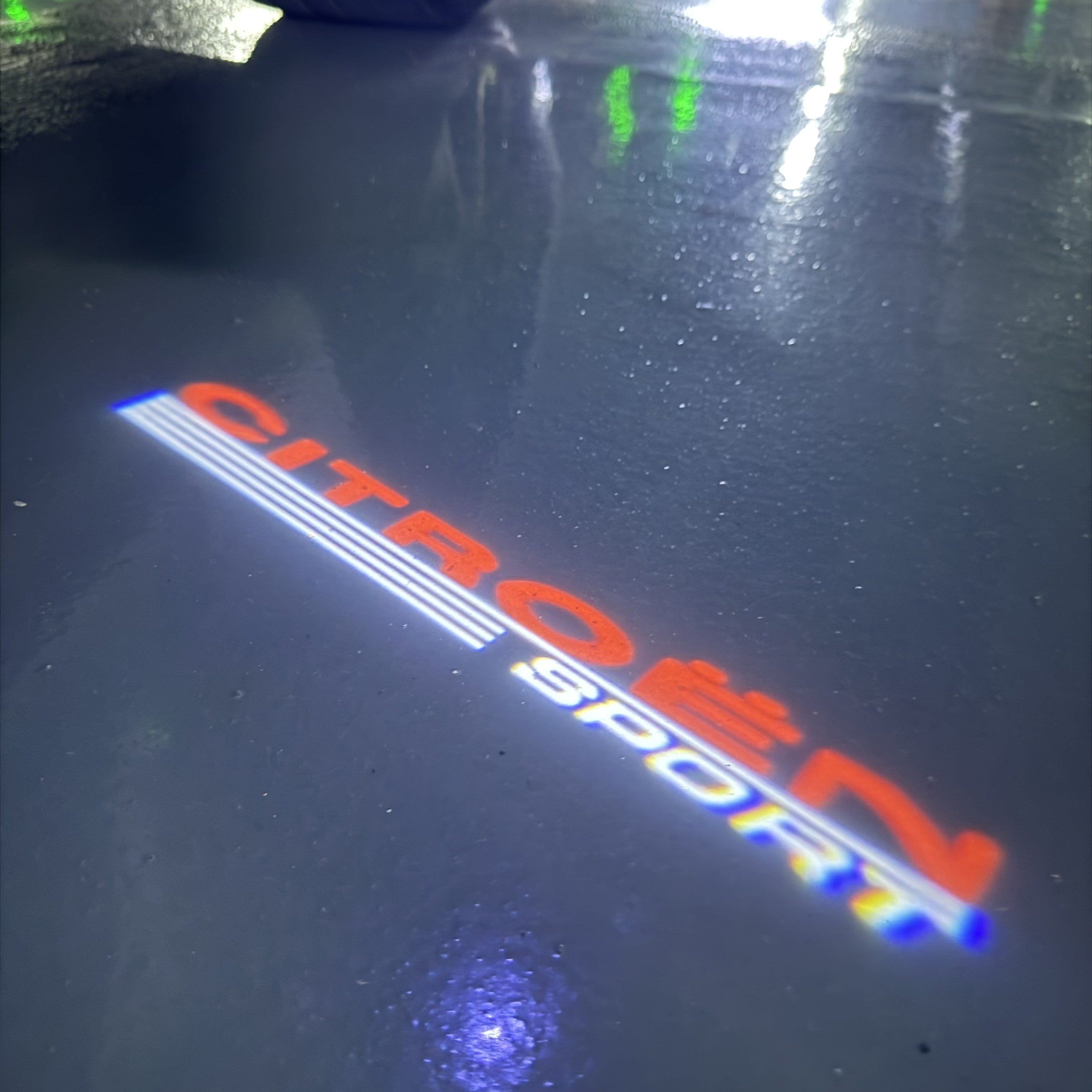 ÉCLAIRAGE DE PROJECTEUR BMW M3 LOGO Nr.24 (quantité 1 = 1 jeux / 2 feux de porte)