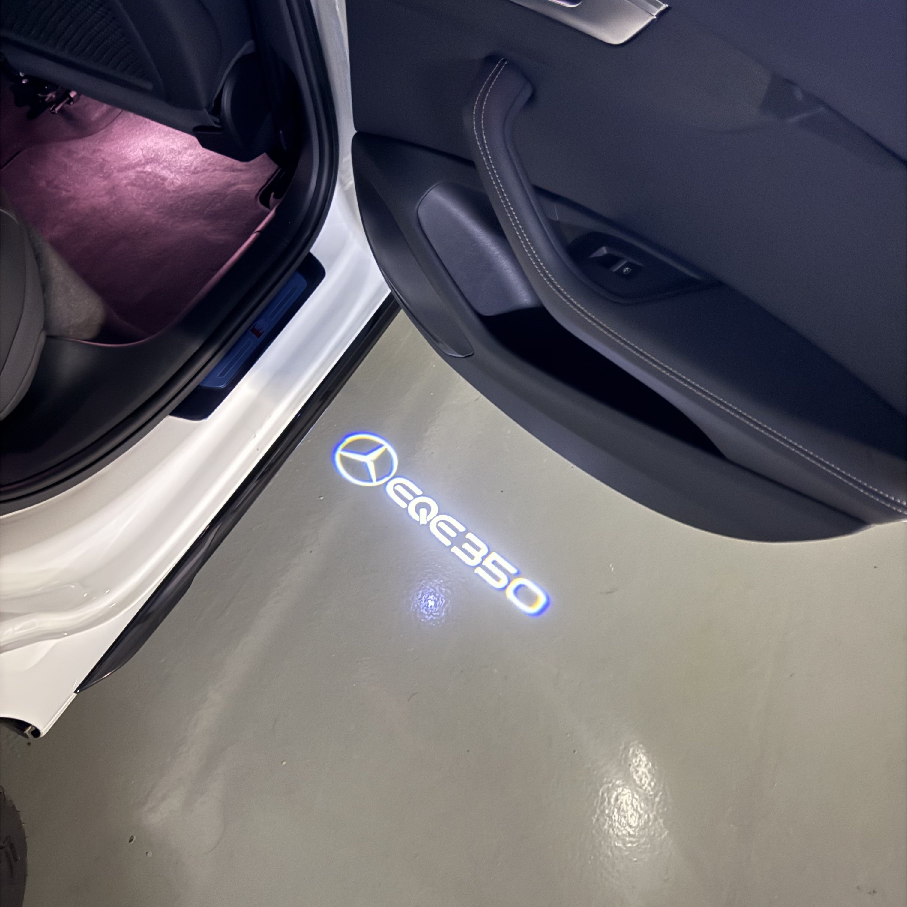 Feu de signalisation Mercedes - Benz No 03 (qty 1 = 1 ensemble / 2 feux de porte)