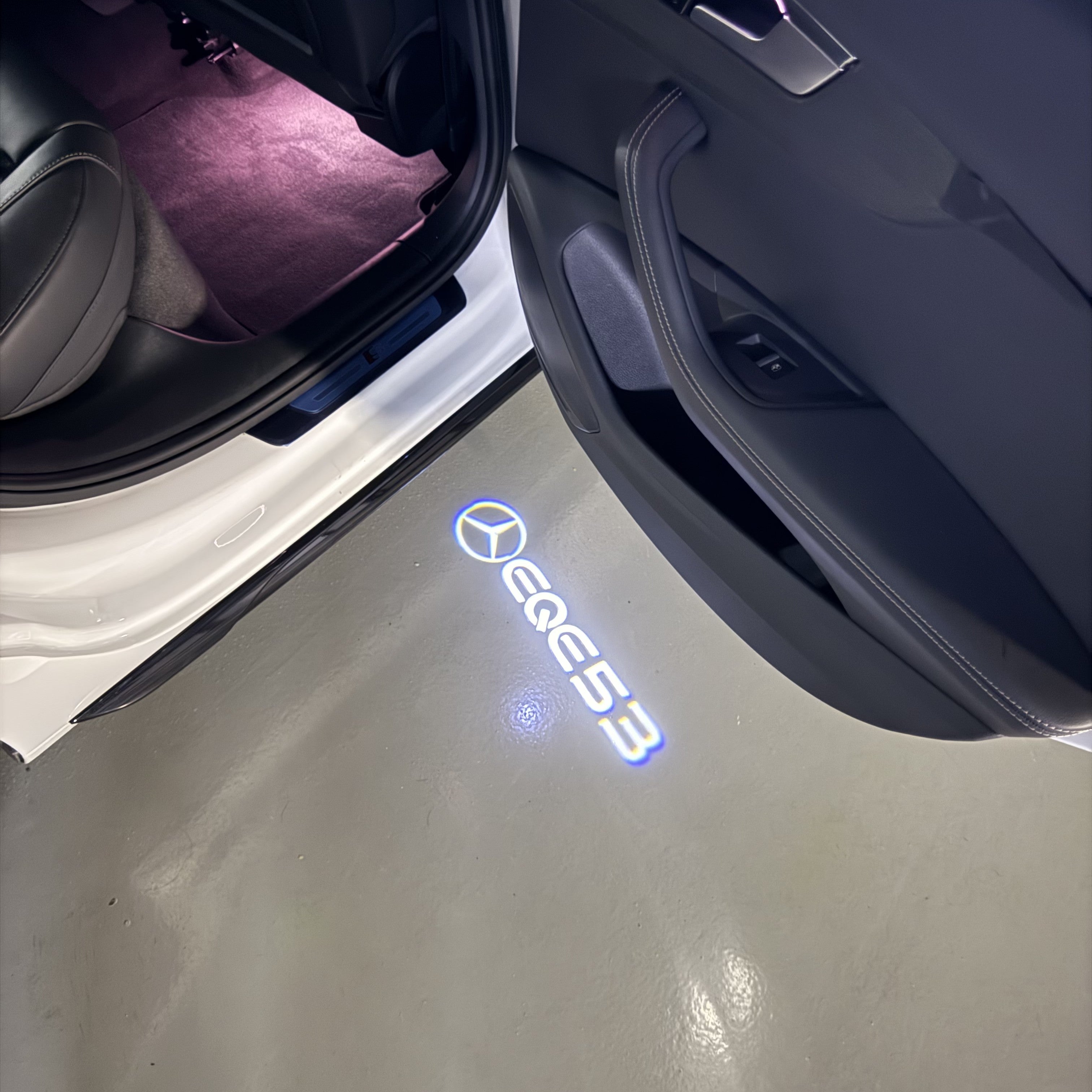 Feu de signalisation Mercedes - Benz No 03 (qty 1 = 1 ensemble / 2 feux de porte)