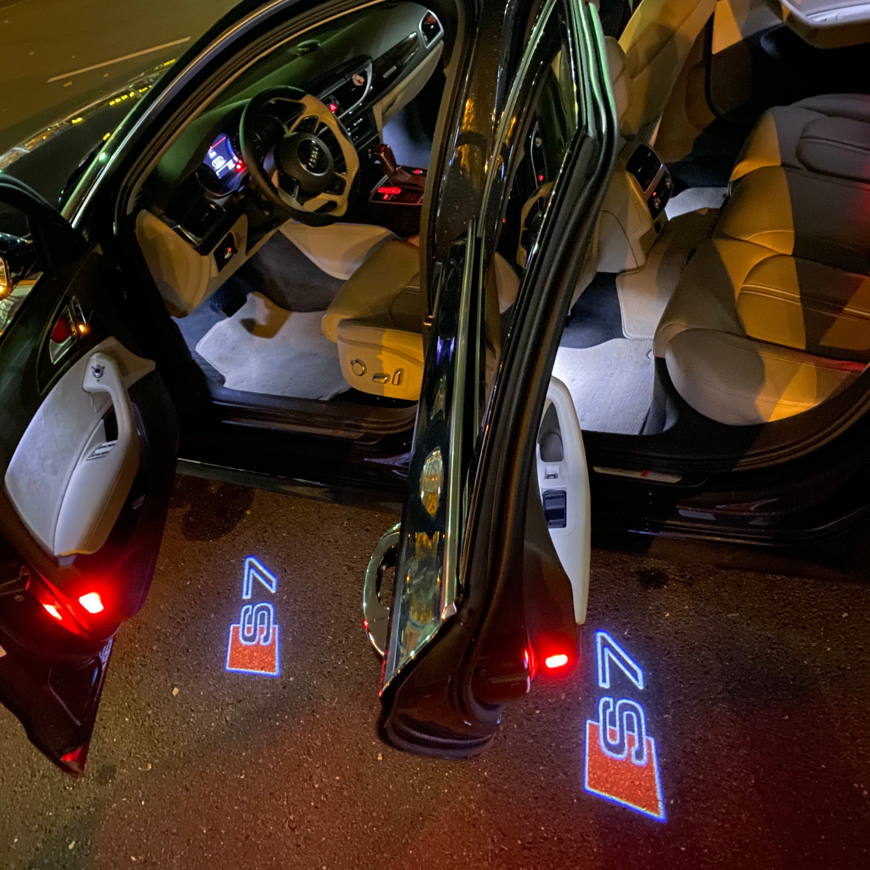 أضواء جهاز عرض شعار AUDI S7 In.360 (الكمية 1 = 2 فيلم شعار / 2 مصباح باب)