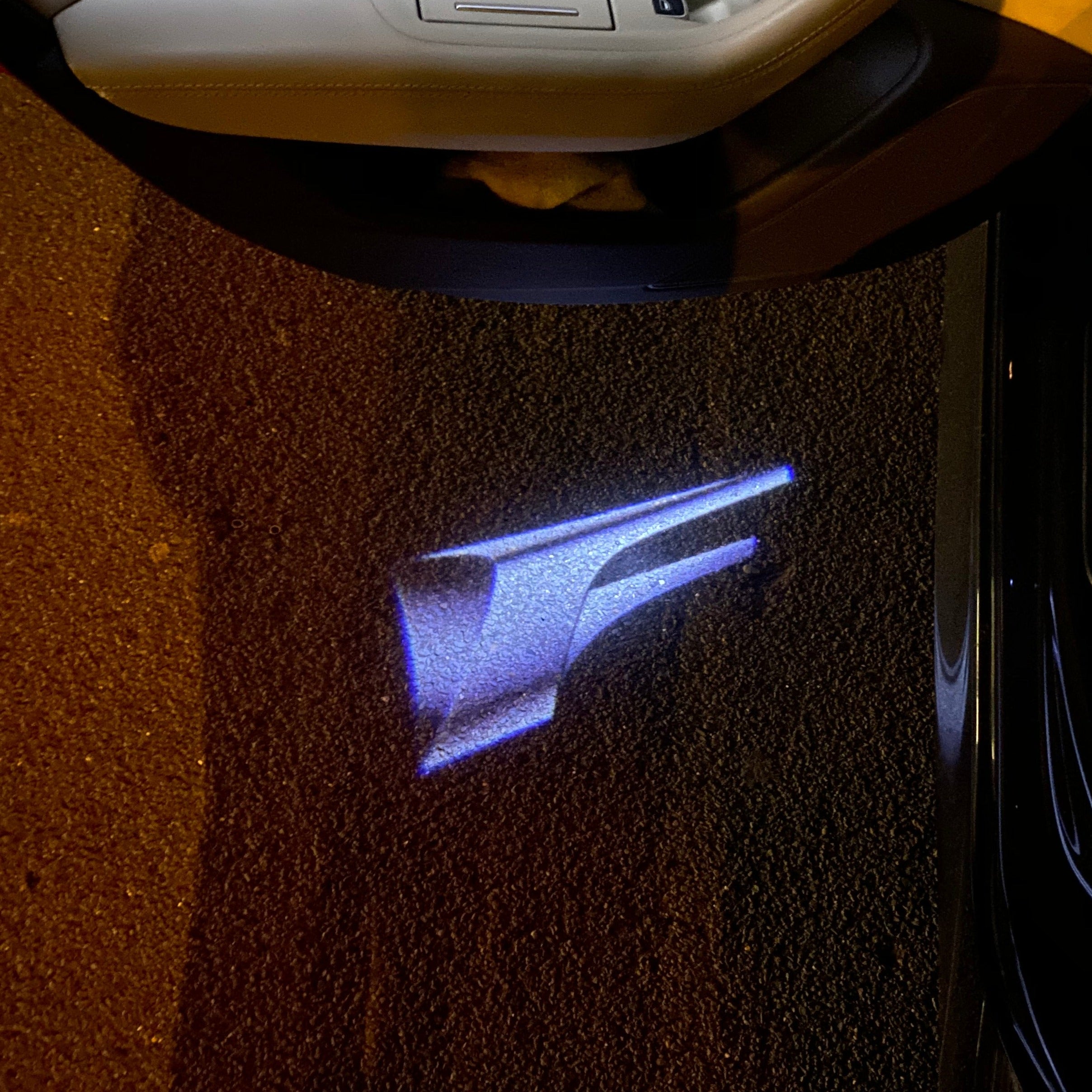 RC F LOGO PROJECROTR أضواء Nr.01 (الكمية 1 = 1 مجموعات/ 2 أضواء الباب)