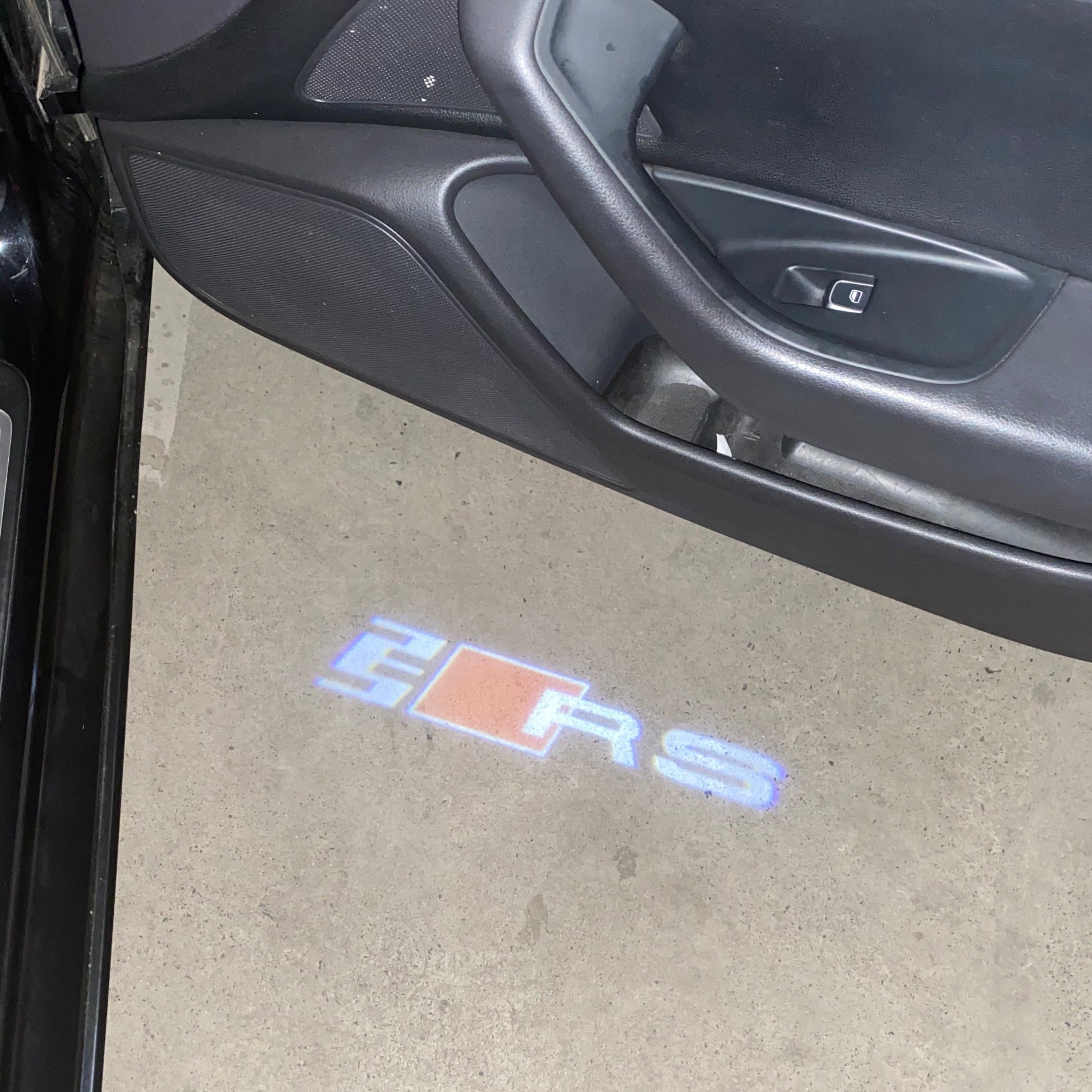 AUDI LOGO PROJECTOT LIGHTS Nr.19 (quantità 1 = 2 Logo Films /2 luci porta)