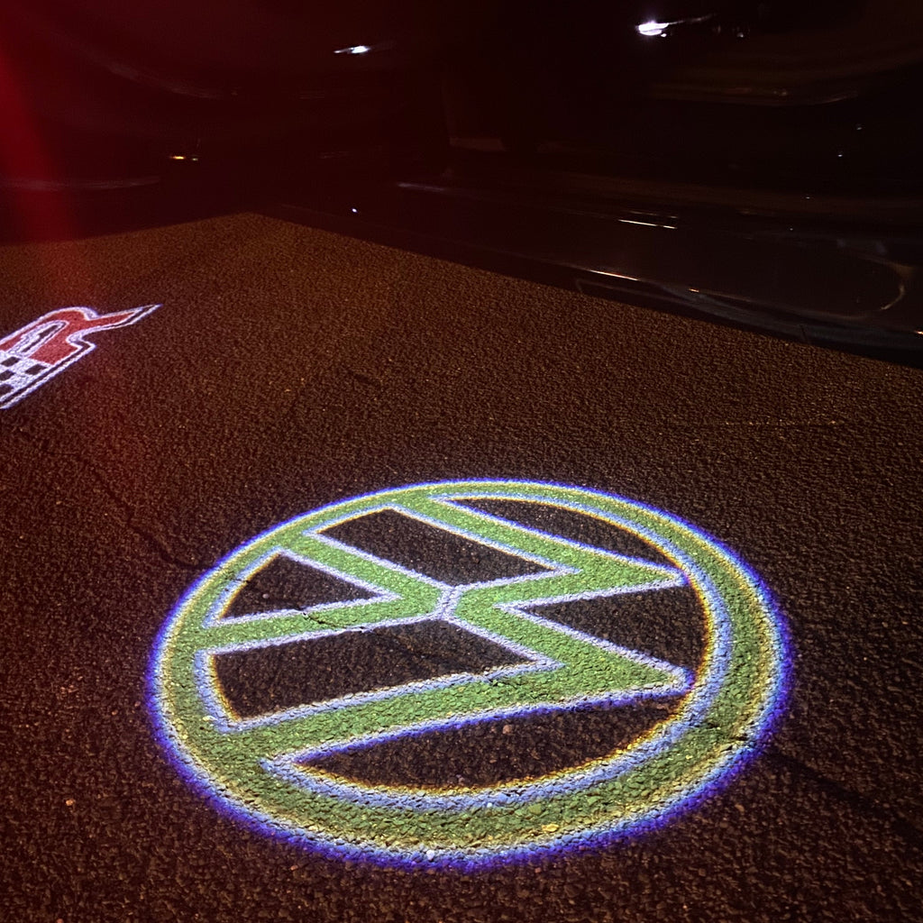 Volkswagen luci porta Logo Nr. 159 (quantità 1 = 2 pellicola logo / 2 luci porta)