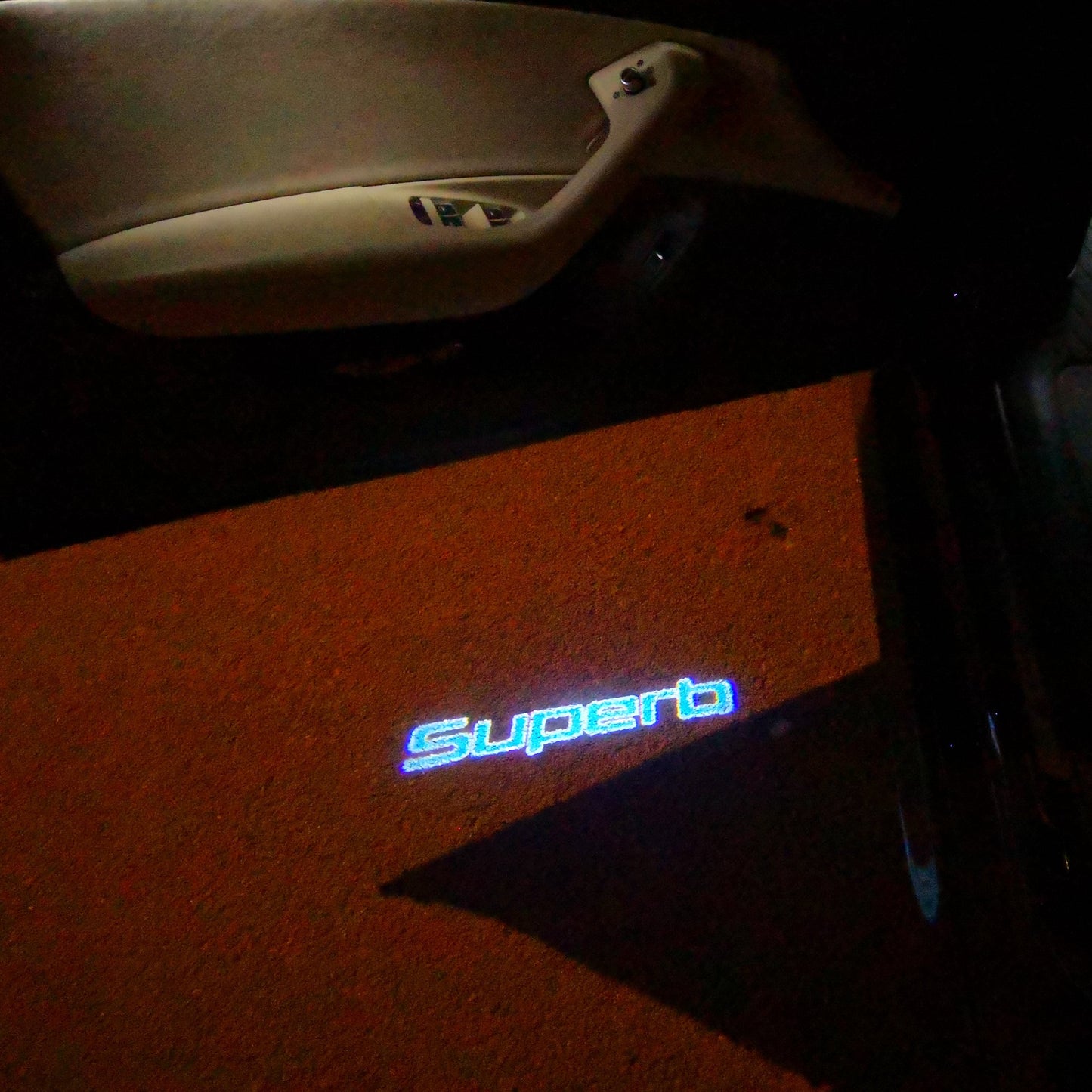 SKODA SUPERB LOGO PROJECTOT LIGHTS Nr.93 (quantity  1 =  2 Logo Film /  2 door lights)