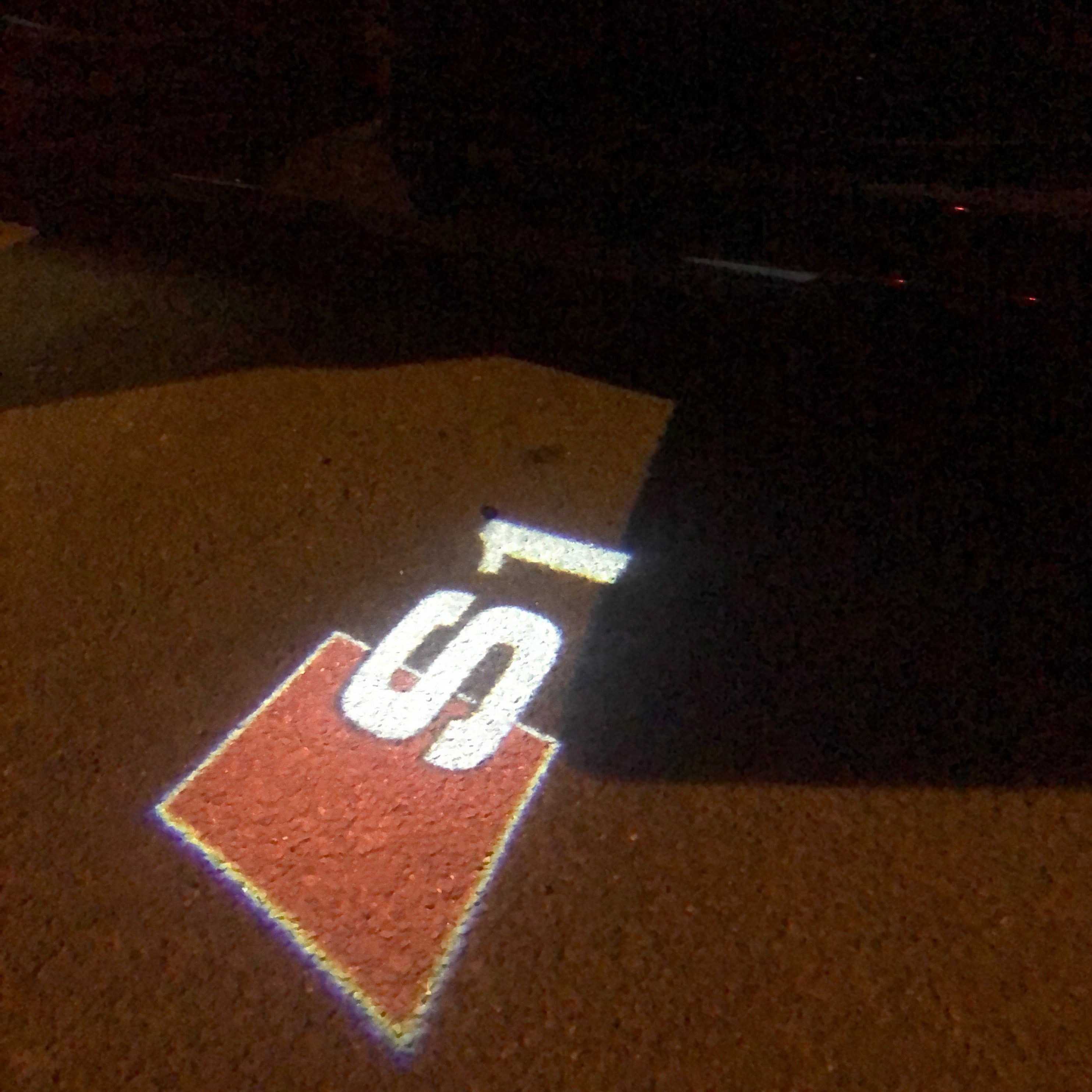AUDI S1 LOGO PROJECTOR LIGHTS Nr.23 (Menge 1 = 2 Logo Films / 2 Türlichter)