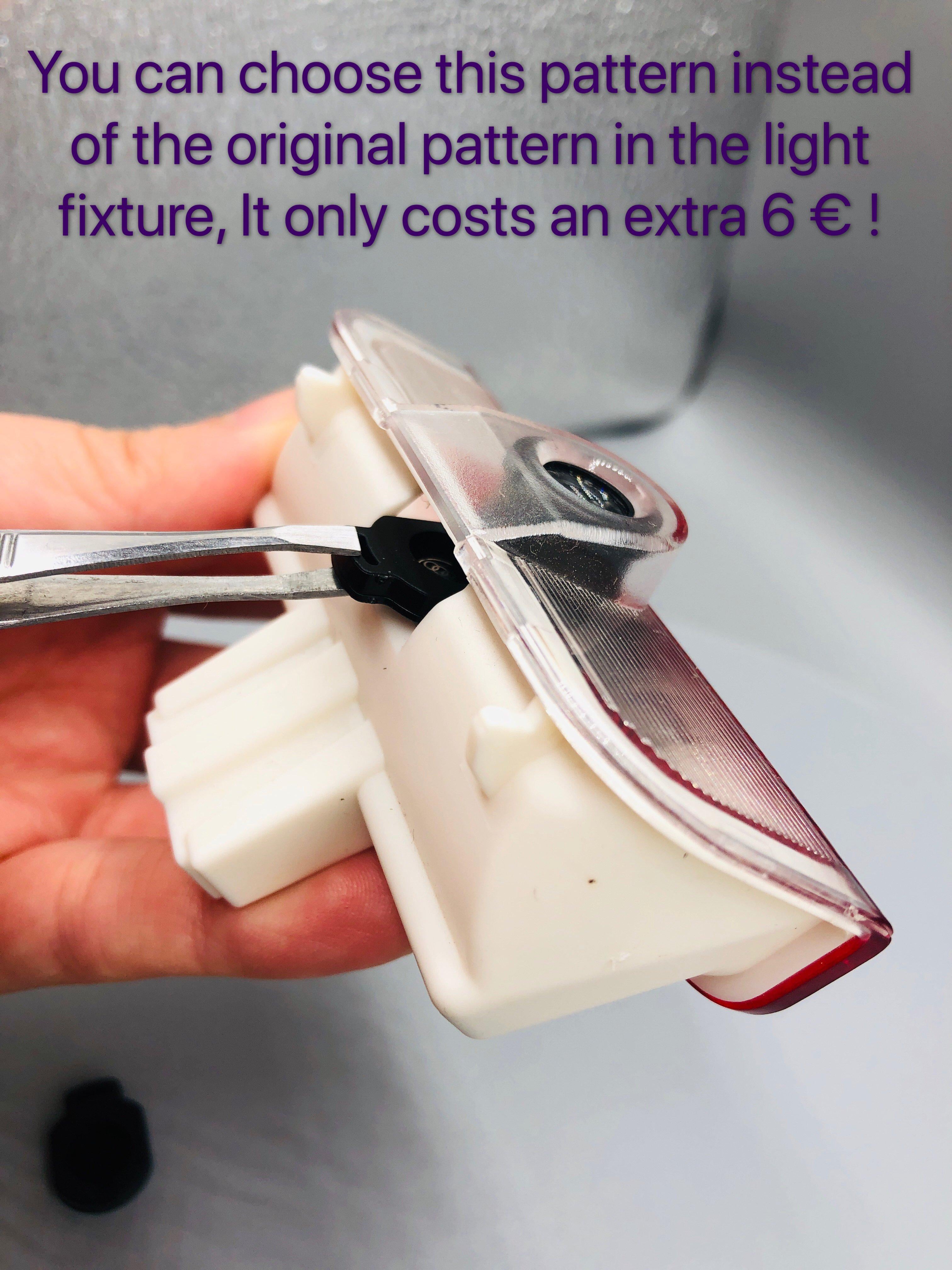 Finlandia Suomen tasavalta National Flag logo (quantità 1 = 1 set / 2 logo film / Può sostituire le luci altri loghi)