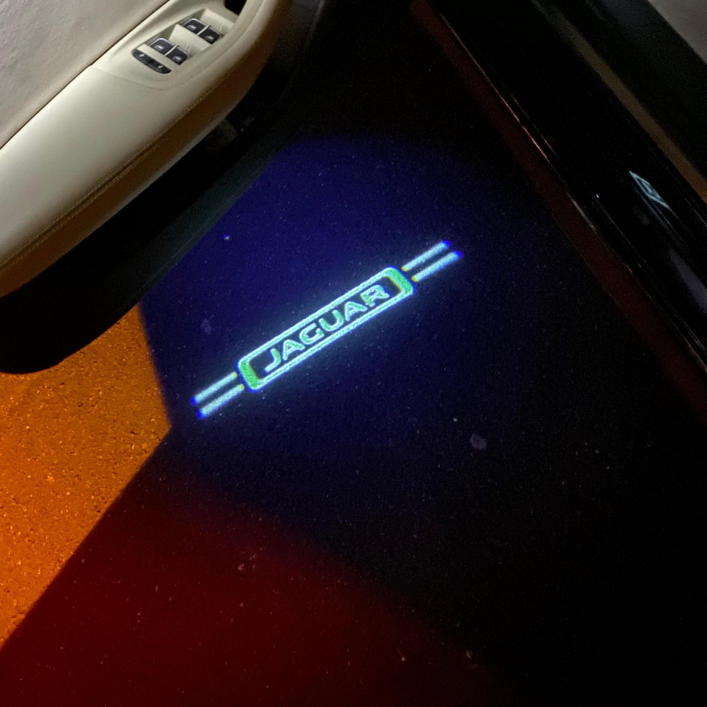 JAGUAR LOGO PROJECROTR LIGHTS Nr.14 (quantità 1 = 1 set/2 luci porta)